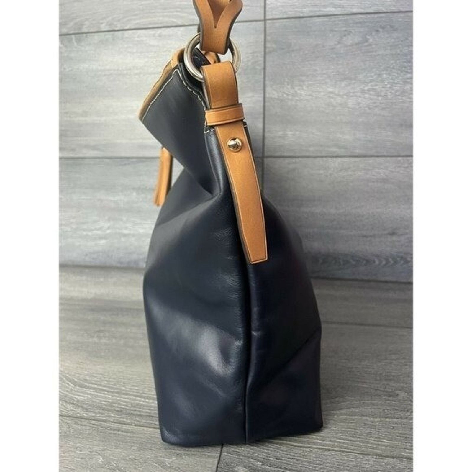 Dooney & Bourke Dooney & Bourke - Smooth Leather Small Shoulder Bag A375099 Size ONE SIZE - 3 Thumbnail