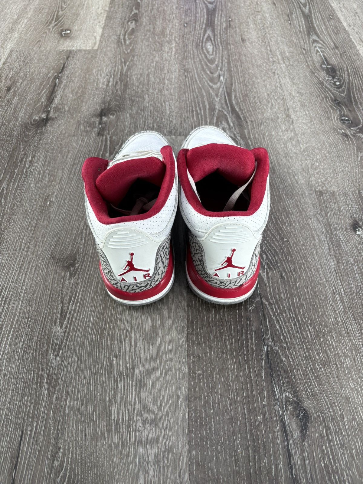 Jordan Brand Air Jordan 3 Retro “Cardinal” (GS) **PRE-OWNED** Size US 6.5 / EU 39-40 - 4 Thumbnail