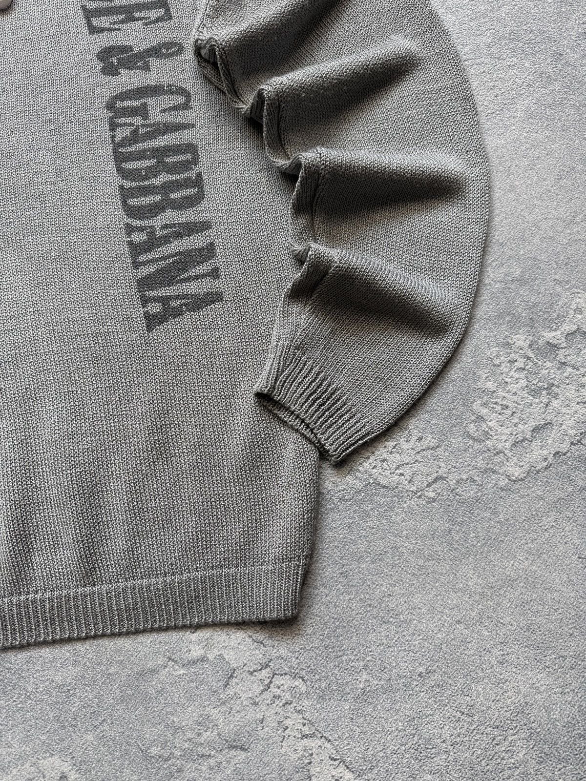 Dolce & Gabbana Vintage Dolce & Gabbana Sweater Knit Turtleneck Big Logo DG Size US XXL / EU 58 / 5 - 3 Thumbnail