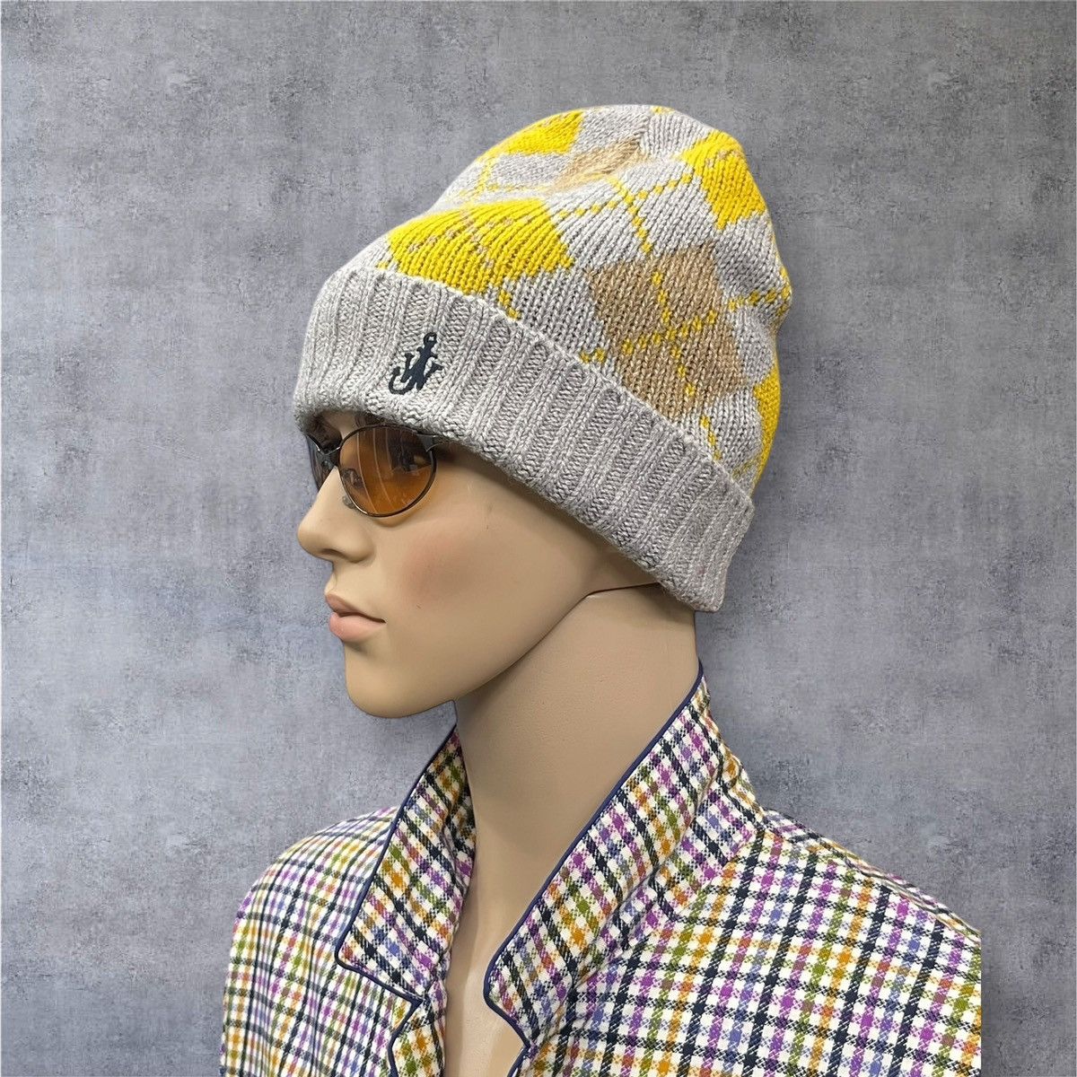 JW Anderson × Uniqlo JW Anderson x Uniqlo Heattech Argyle Beanie - One Size Size ONE SIZE - 1 Thumbnail