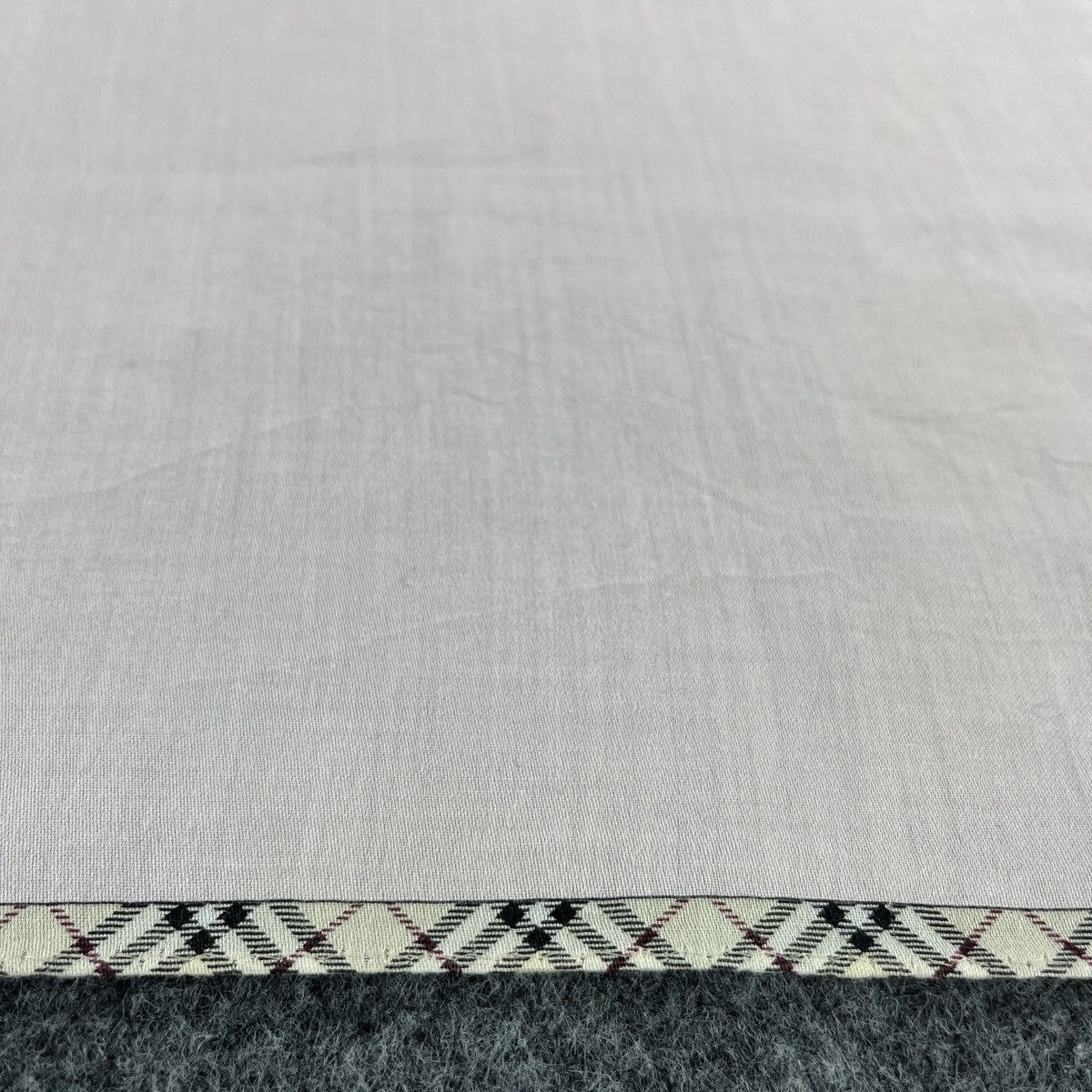 Burberry Burberry Handkerchief / Bandana / Neckerchief B010 Size ONE SIZE - 5 Thumbnail