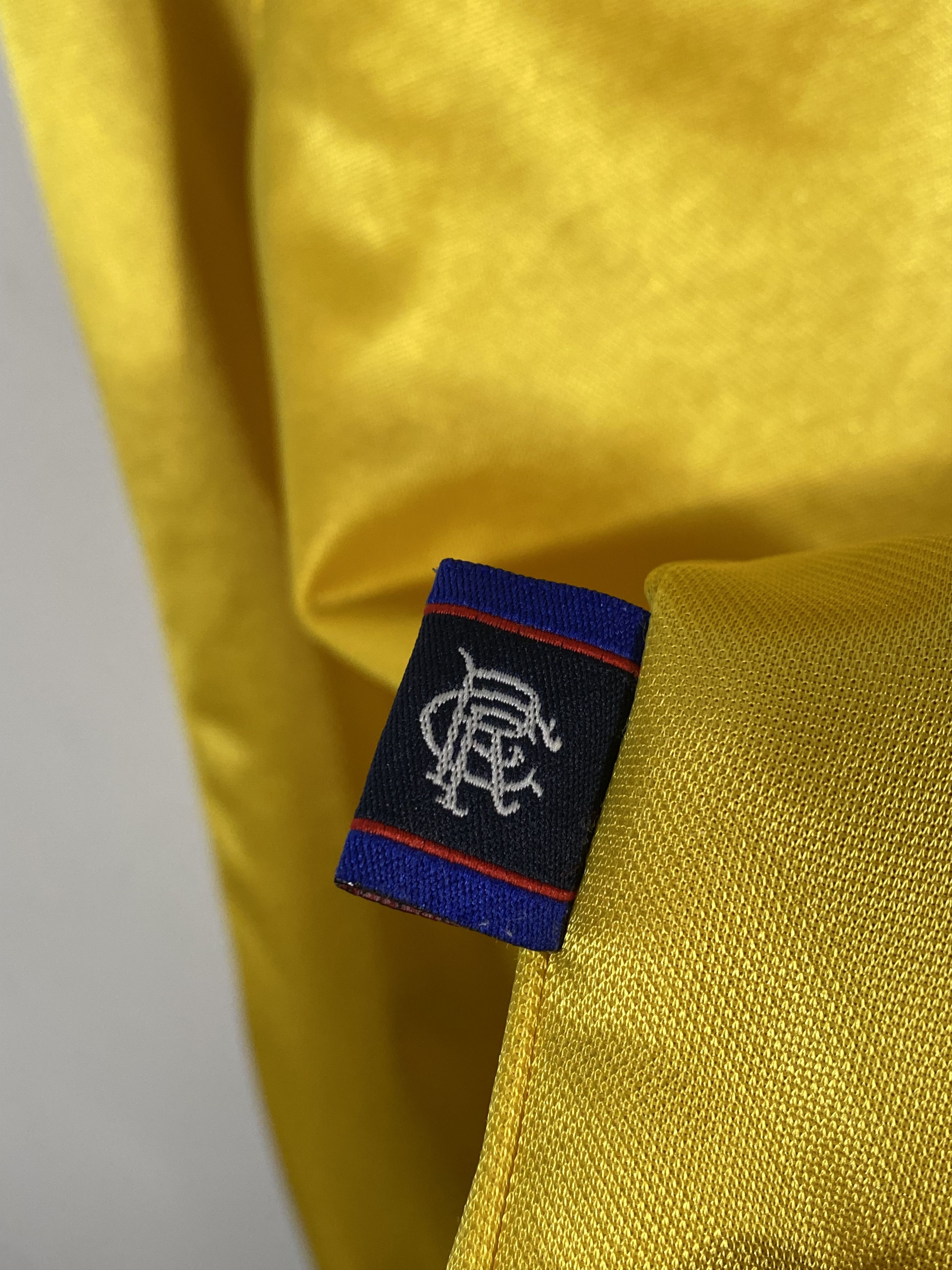 Nike Vintage 1997-99' Glasgow Rangers Keeper Kit Size S Size US S / EU 44-46 / 1 - 3 Thumbnail