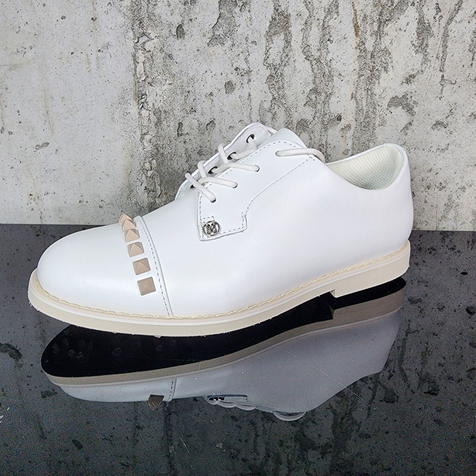 G/FORE MSRP $250 G/Fore Stud Cap Toe Gallivanter Size 6.5 Women Size US 6.5 / IT 36.5 - 1 Thumbnail