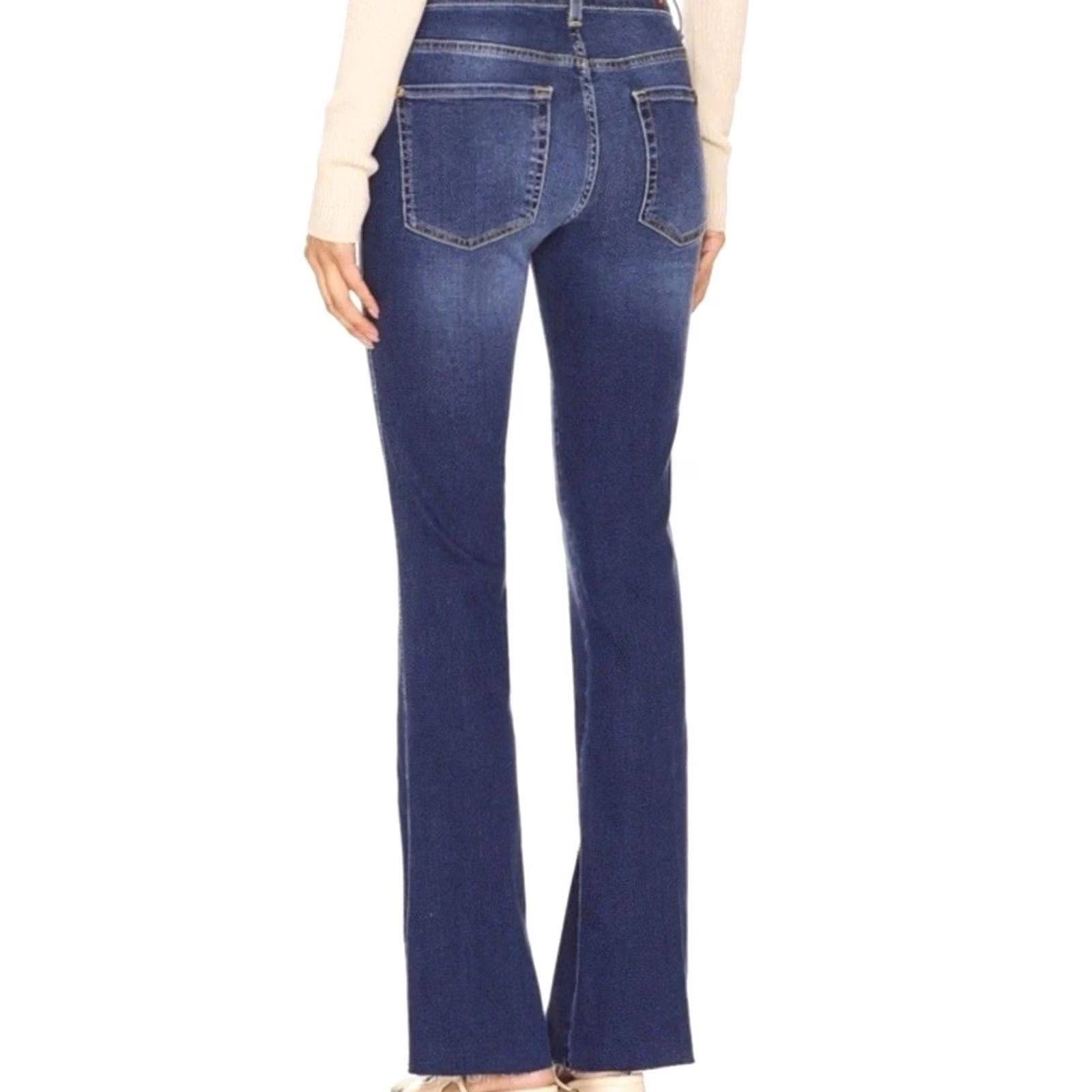 7 For All Mankind 7 For All Mankind Tailorless Bair Duchess With Side Slit Jeans / Sz 28 - Blue Denim, Bootcut, 5-Pocket, High Rise, Dark Wash, Regular Fit Size 28" / US 6 / IT 42 - 4 Thumbnail
