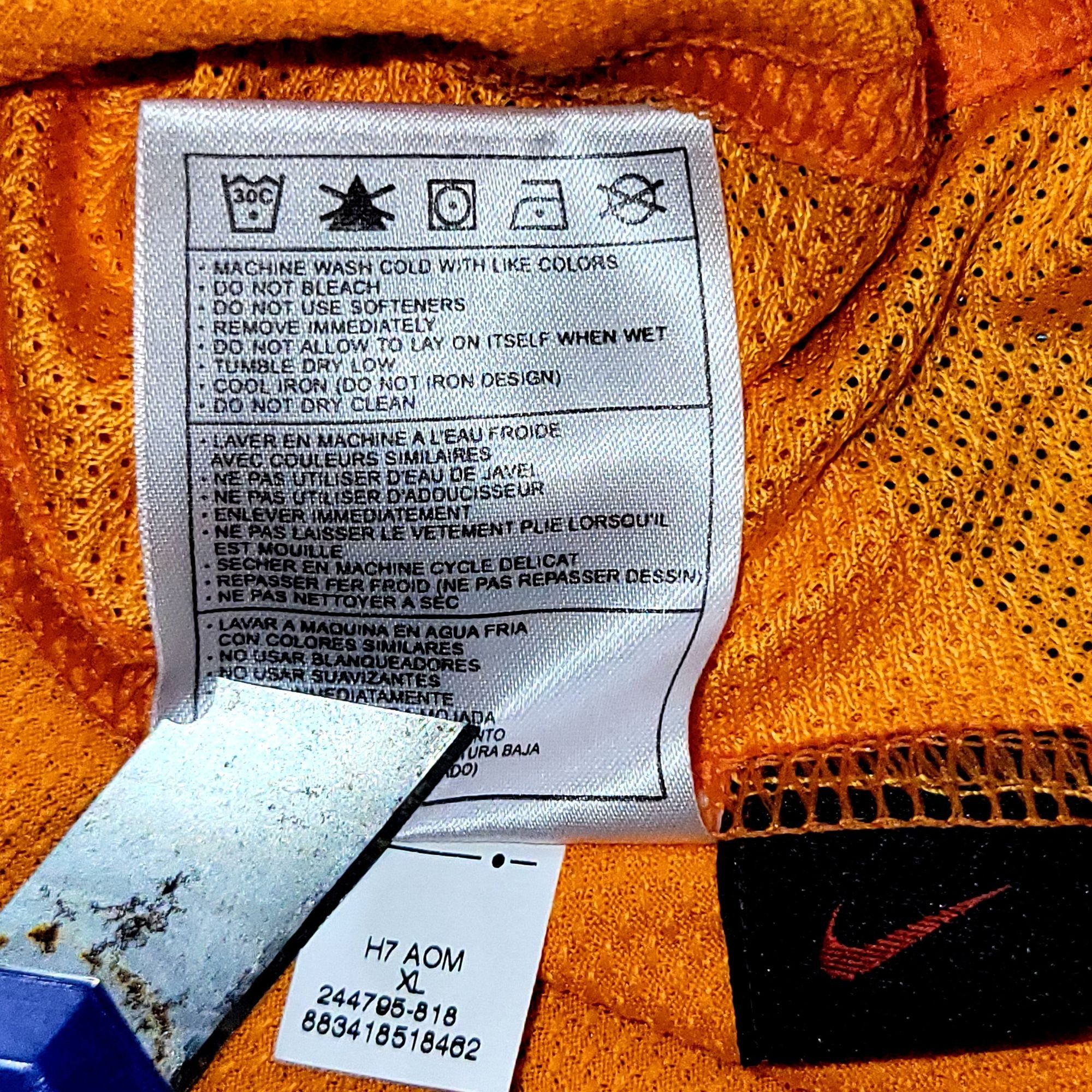 Nike Ronaldinho Barcelona 2007 2008 Third Soccer Jersey XL Size US XL / EU 56 / 4 - 8 Thumbnail