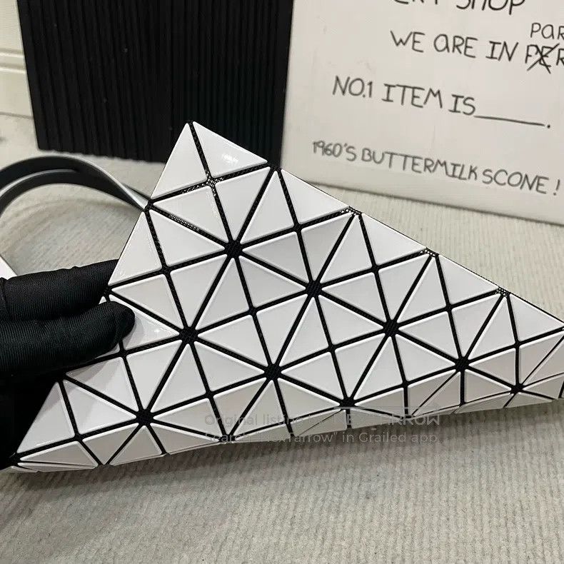 Issey Miyake Issey Miyake White Seven-Grid Handbag Size ONE SIZE - 4 Thumbnail