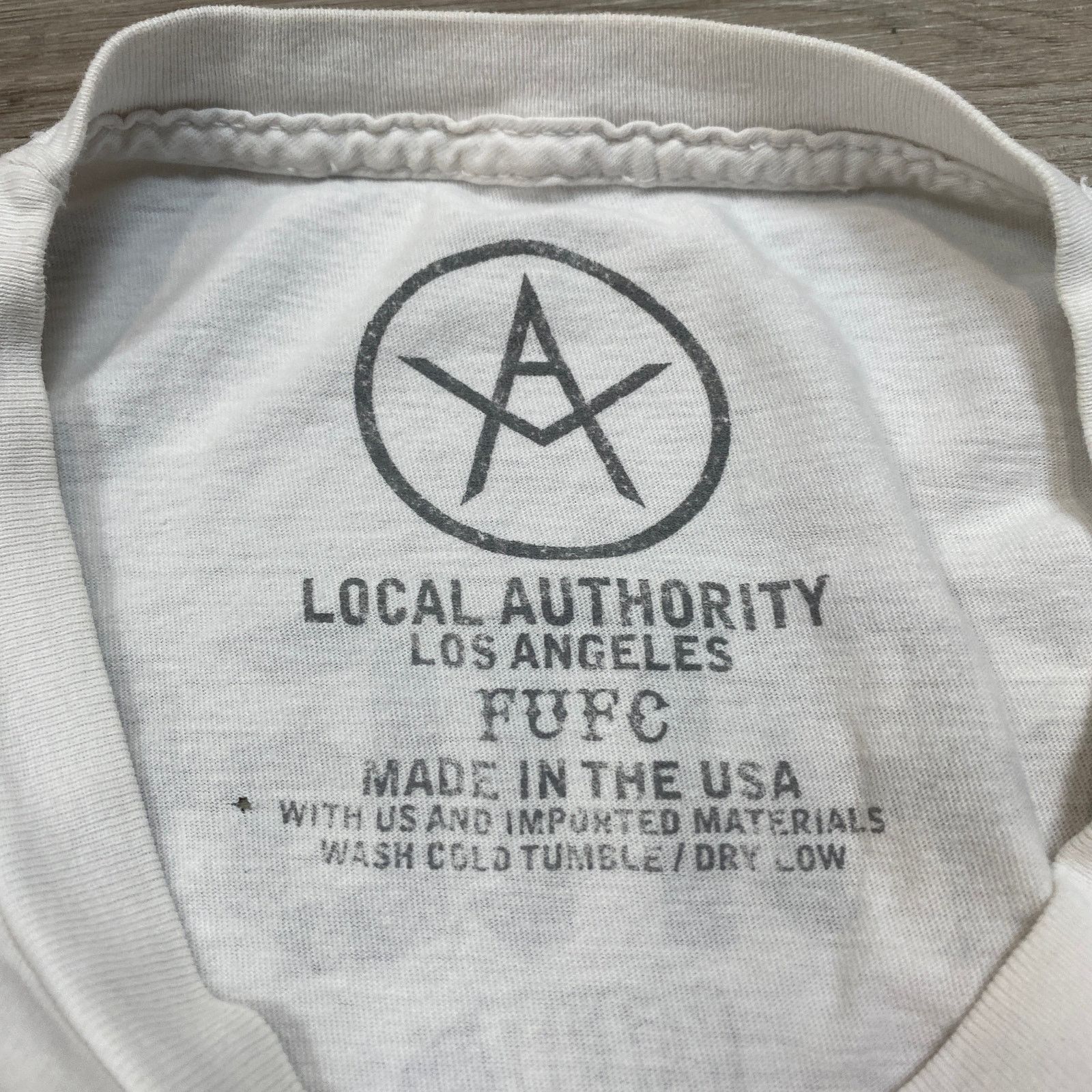 Local Authority Local Authority Los Angeles FUFC Truth Justice Scale Shirt L Size US L / EU 52-54 / 3 - 5 Thumbnail