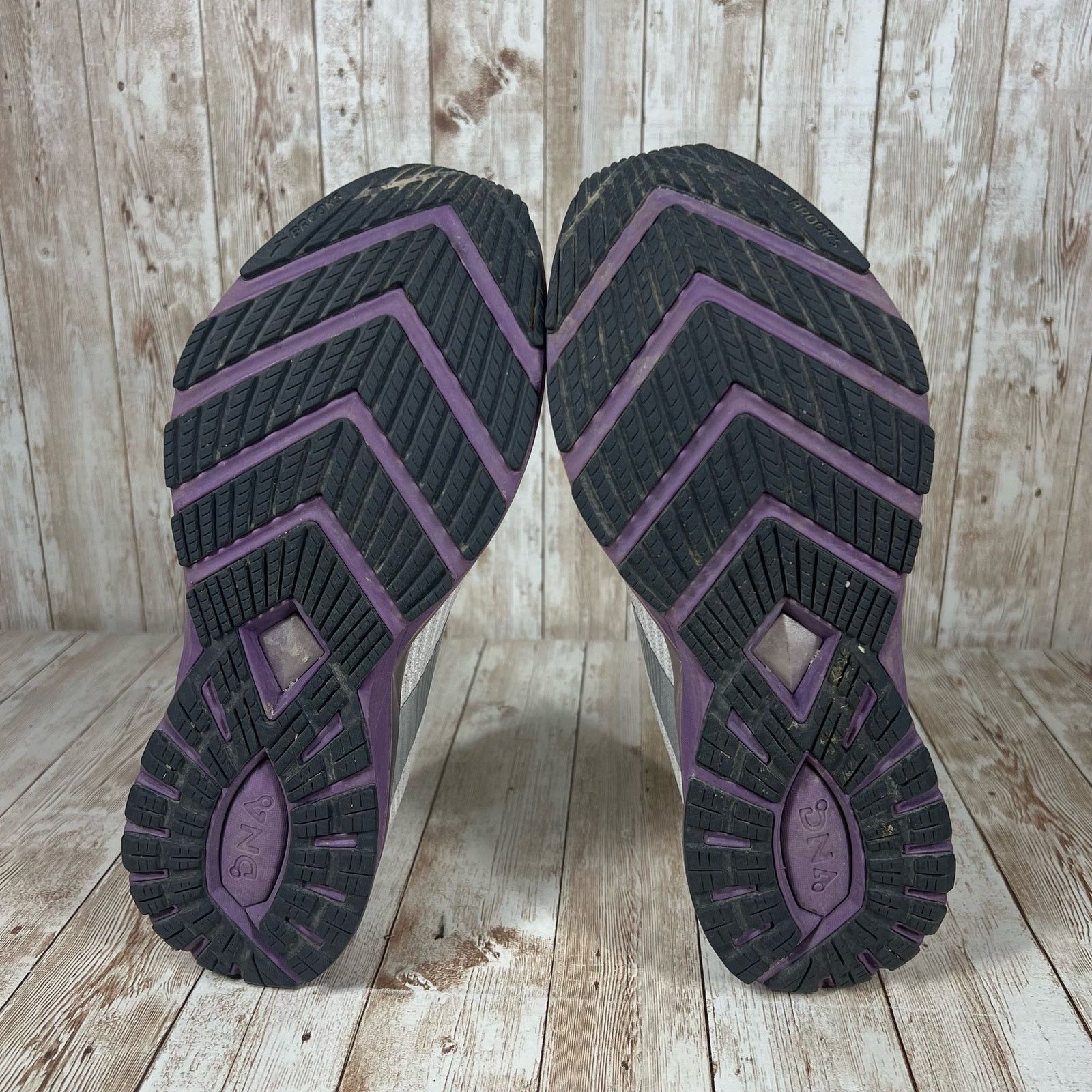Brooks Brooks ricochet 2 Womens 9 running shoes Size US 9 / IT 39 - 7 Thumbnail