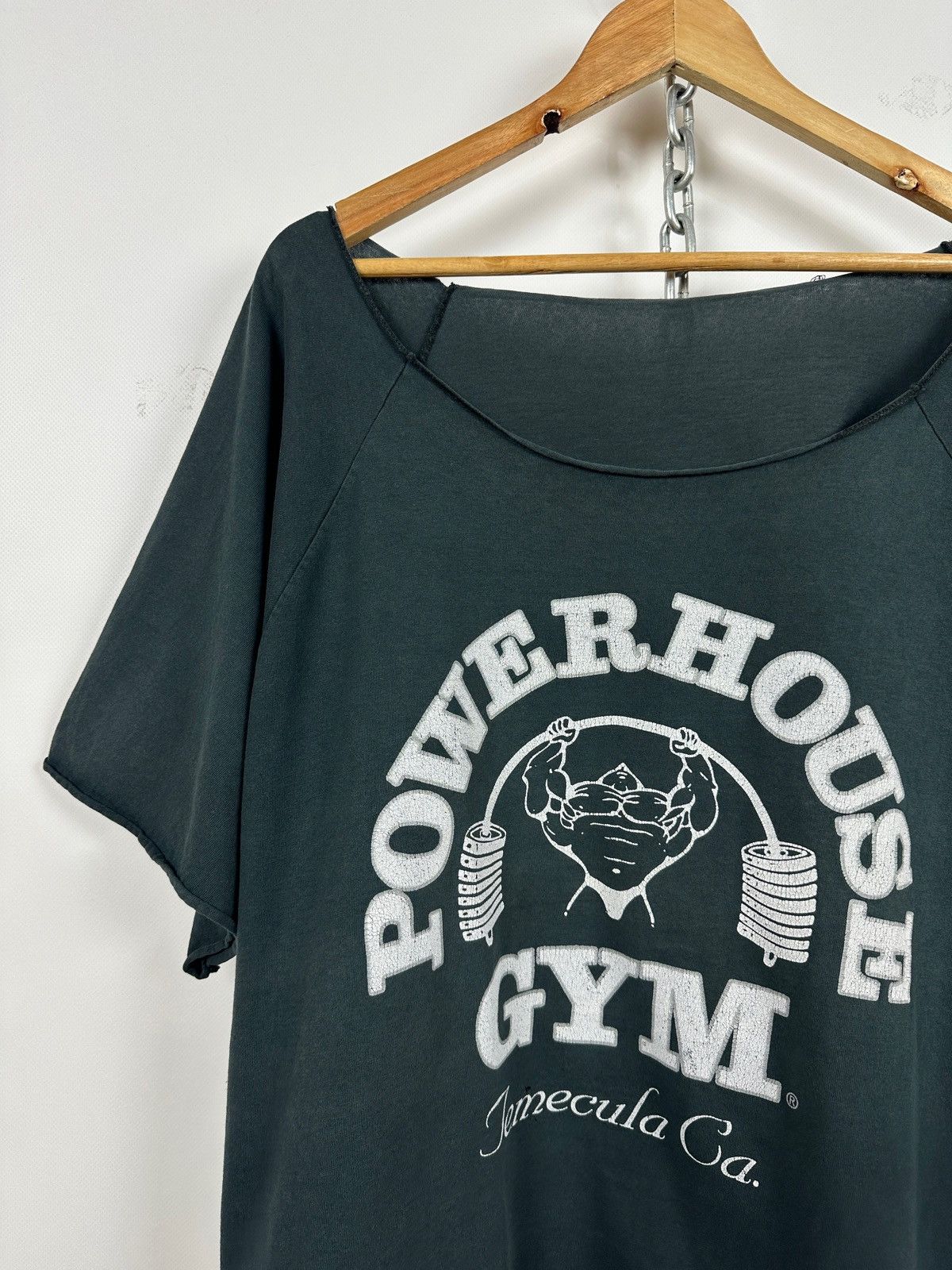 Vintage 90s Vintage Powerhouse Gym Temecula Ca Faded Black T-Shirt Size US XL / EU 56 / 4 - 5 Thumbnail