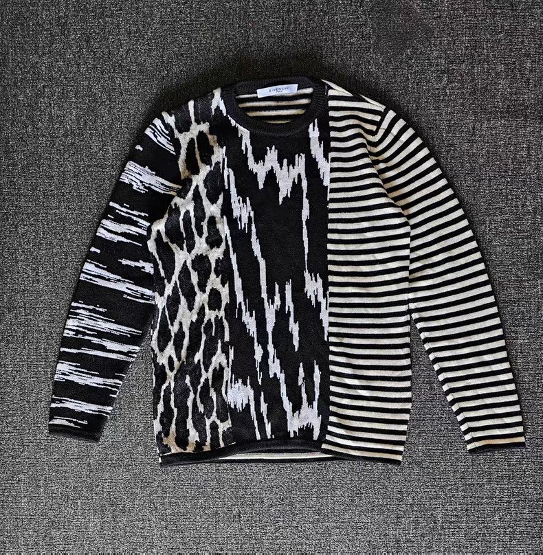 Givenchy Givenchy Black & White Striped & Leopard Print Wool Sweater Size US XS / EU 42 / 0 - 1 Thumbnail
