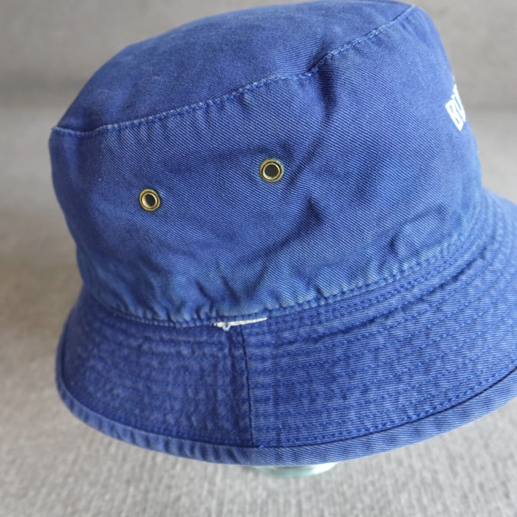 Nike VINTAGE Nike Bucket Hat Duke University Blue Devils Reversible Hat Men One Size Blue University 90s? Size ONE SIZE - 4 Thumbnail