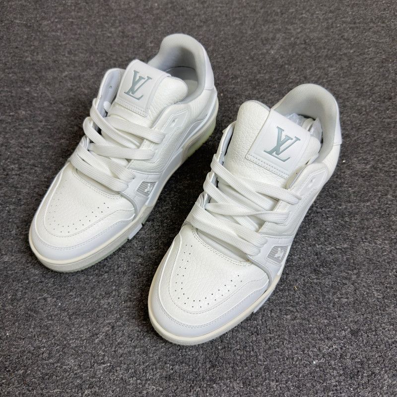 Louis Vuitton Louis Vuitton Low-top White Trainer Sneakers 0079 Size US 7.5 / EU 40-41 - 1 Thumbnail