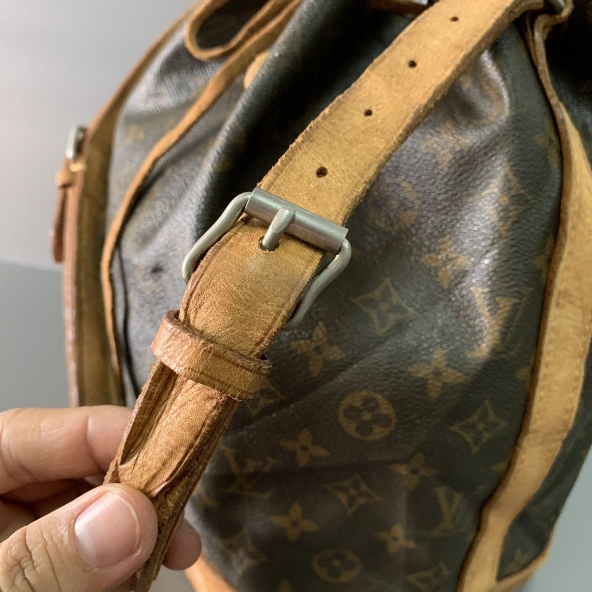 Louis Vuitton Louis Vuitton Bucket Vintage Bag Size ONE SIZE - 15 Thumbnail
