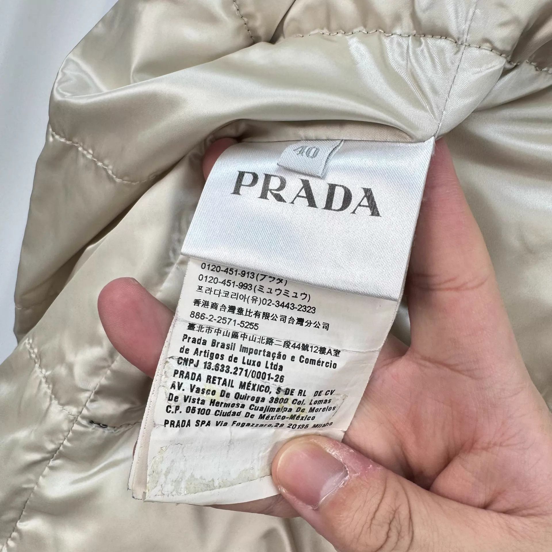 Prada Prada Triangle Logo Down Vest 40 98 New KL11204 Size S / US 4 / IT 40 - 7 Thumbnail