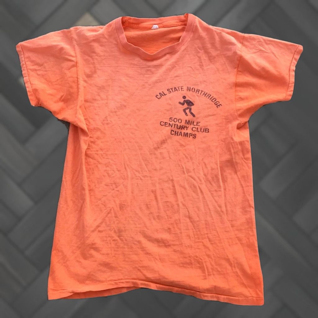 Vintage VINTAGE Cal State Northridge 500 Mile Century Club Champs T-Shirt L 70s 80s Mens Orange 100% Cotton Graphic Tee US Made Size US L / EU 52-54 / 3 - 1 Thumbnail