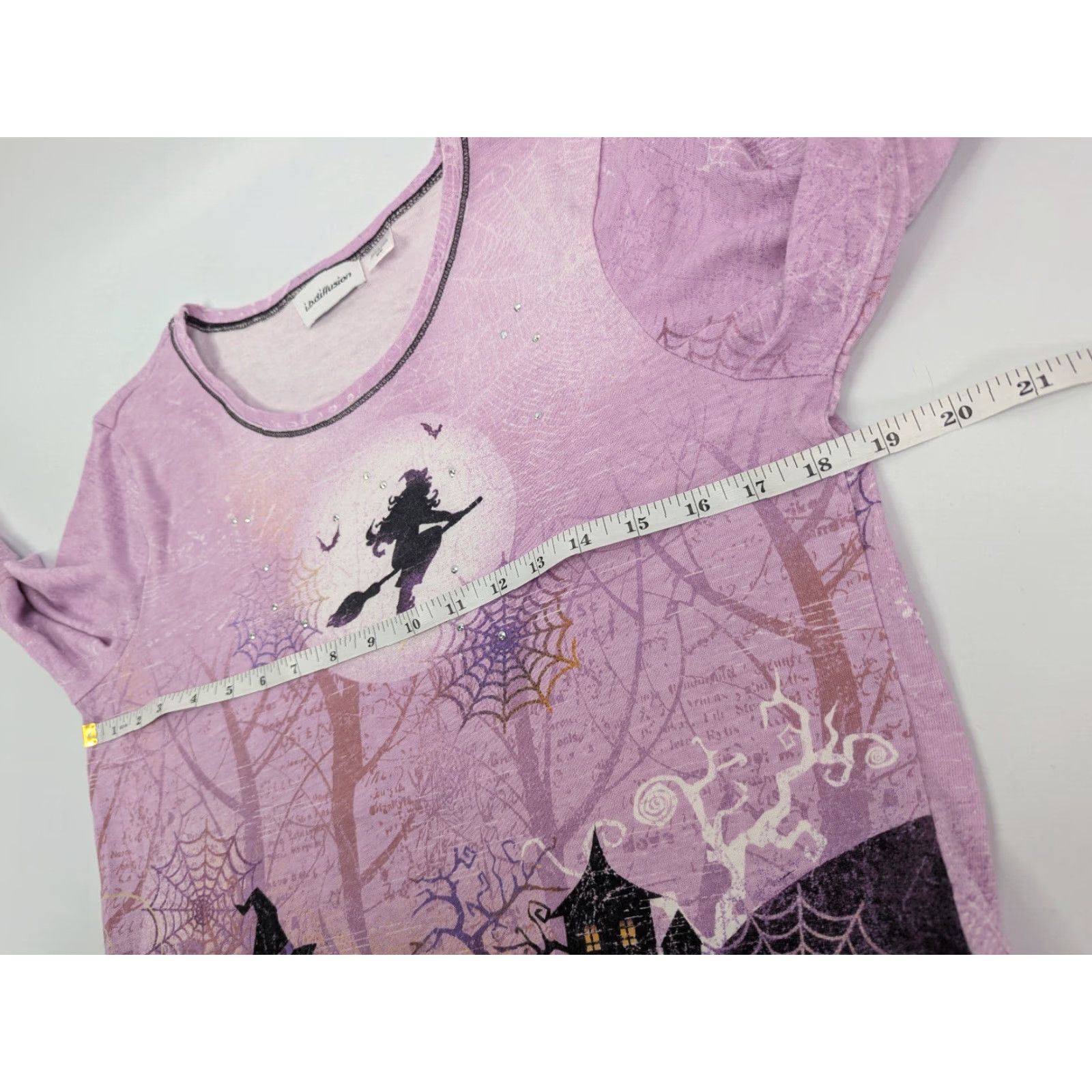 Vintage I.B. Diffusion Halloween Witch Womens Top Graveyard Spider Webs Crew Neck Tee Size M Purple Size M / US 6-8 / IT 42-44 - 6 Thumbnail