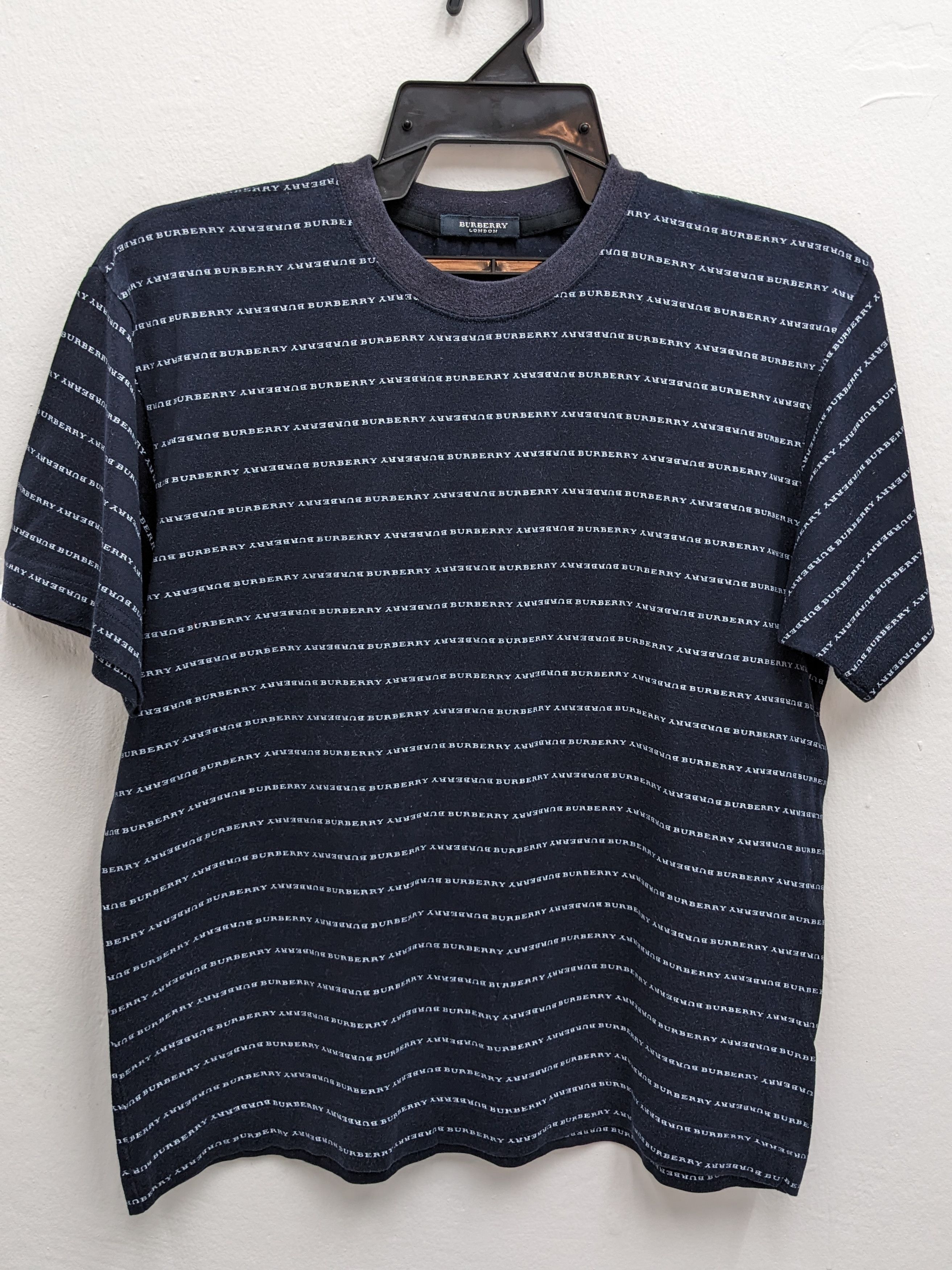 Burberry BURBERRY LEXURY TSHIRT Size US M / EU 48-50 / 2 - 1 Thumbnail