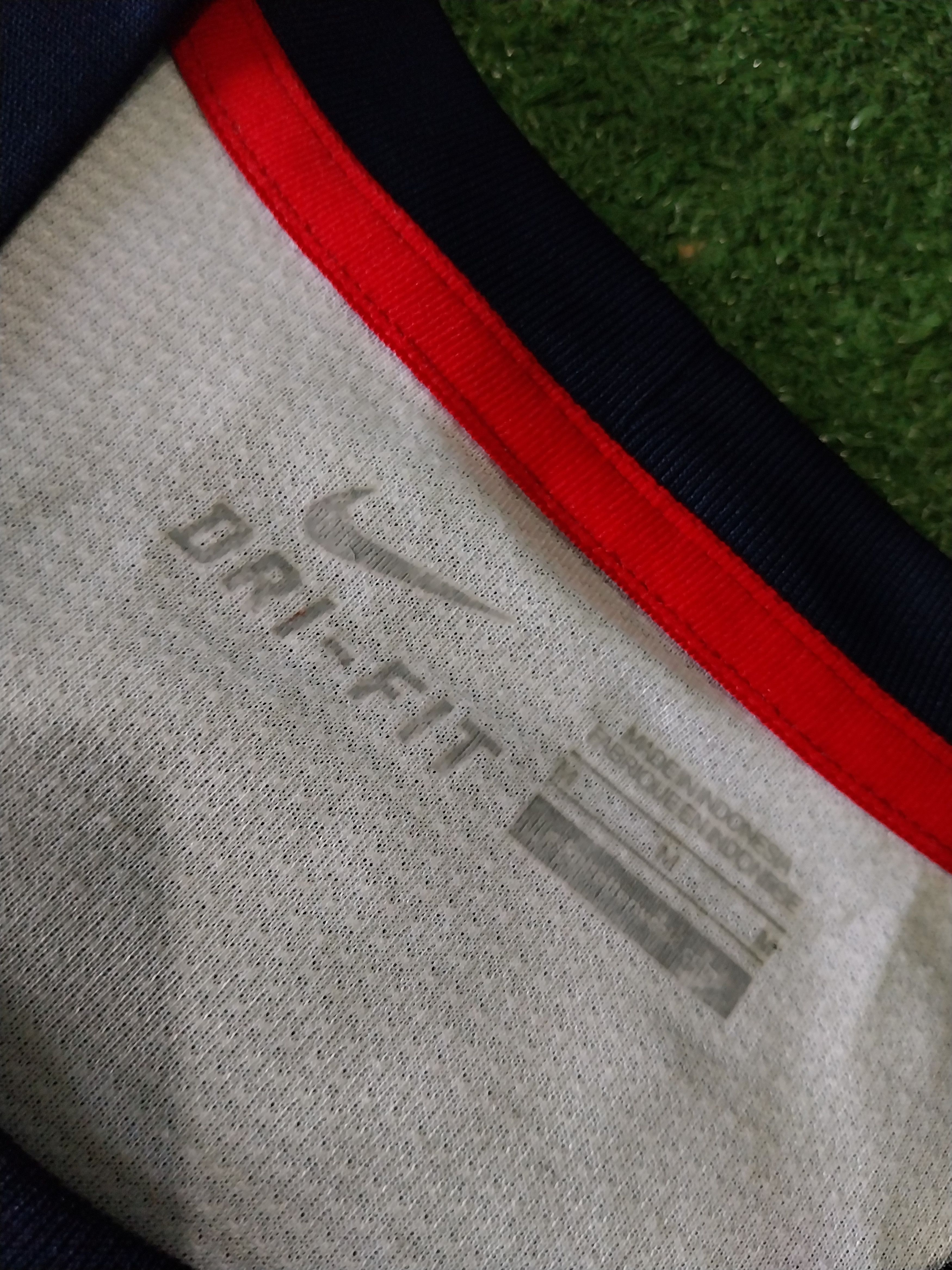 Nike England home 2012/2013 wayne rooney jersey football Size US M / EU 48-50 / 2 - 4 Thumbnail