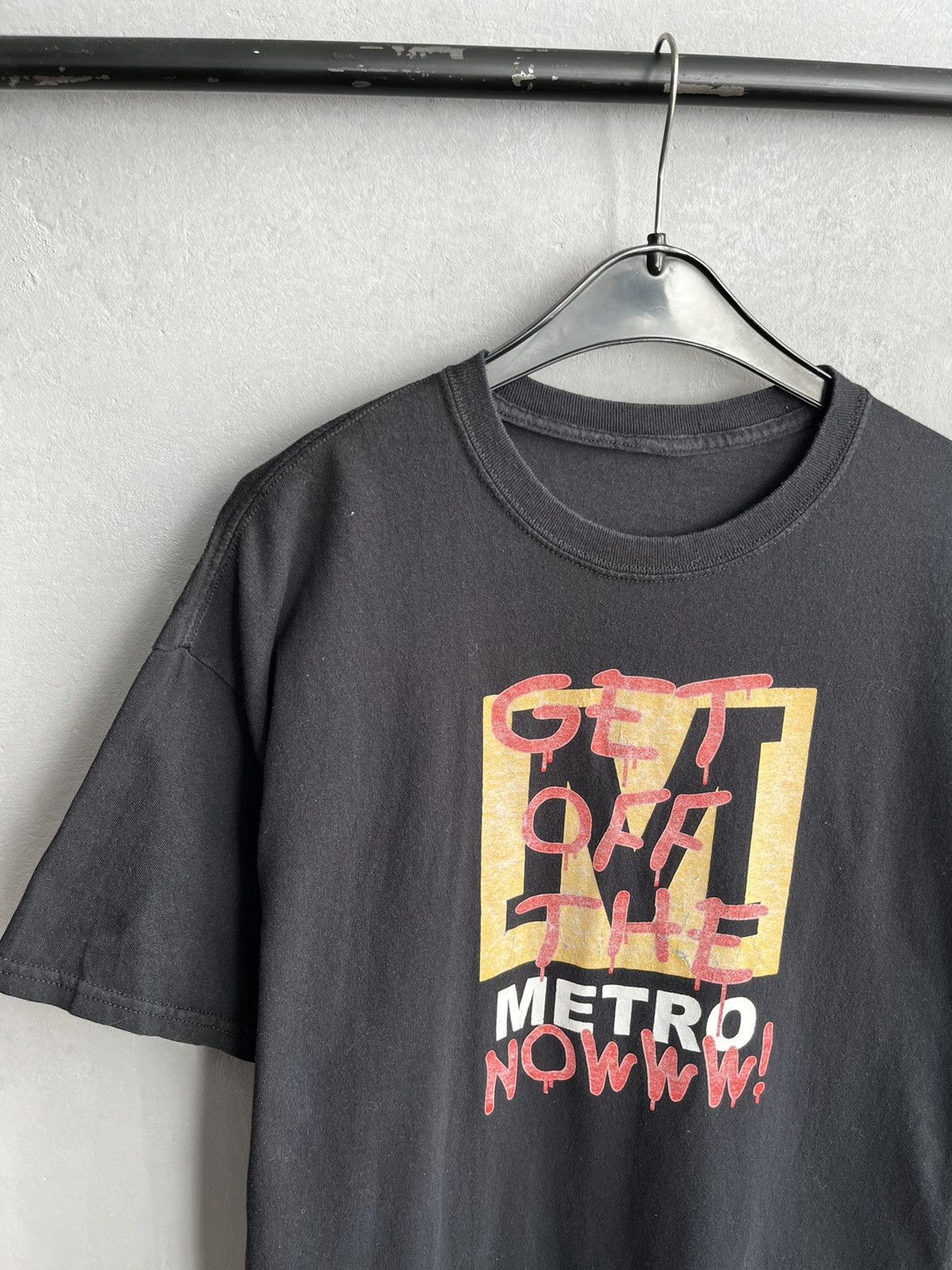 Designer × Vintage Metro nowww t shirt vintage Size US L / EU 52-54 / 3 - 4 Thumbnail