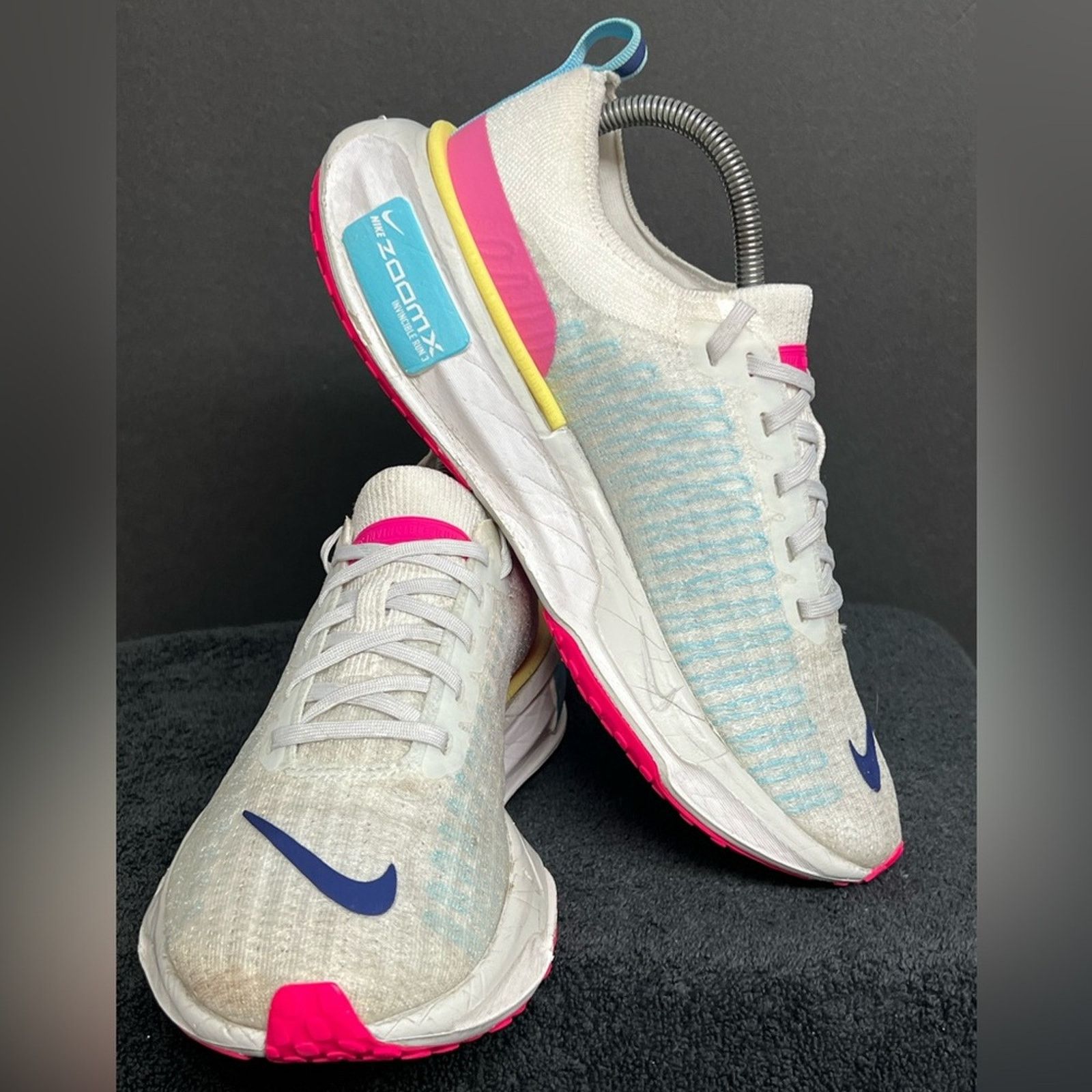 Nike Nike ZoomX Invincible Run Flyknit 3 Resolutions Size 8 Shoes Size US 8 / EU 41 - 3 Thumbnail