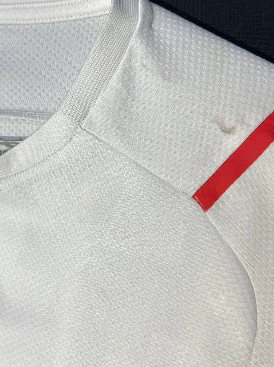 Puma Switzerland Away 2021-2022 Puma football jersey autograph Size US XS / EU 42 / 0 - 6 Thumbnail