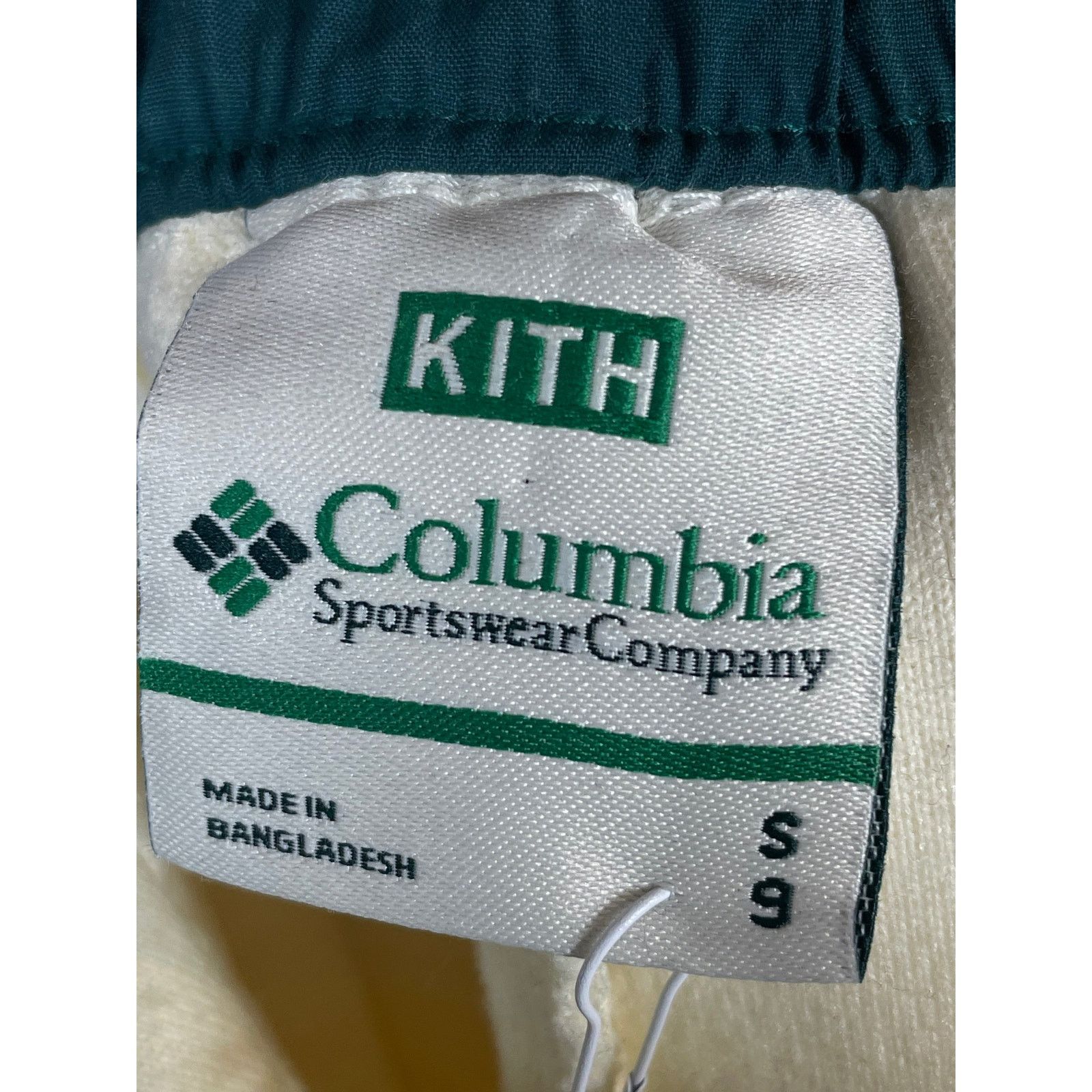 Kith Kith x Columbia Cream & Green Sherpa Shorts Size US 30 / EU 46 - 3 Thumbnail