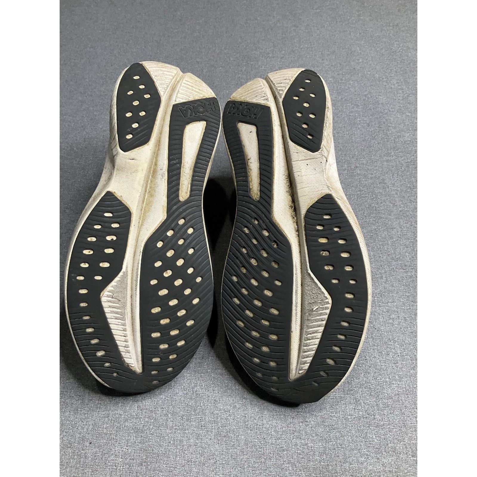 Hoka Hoka One One Mach 6 Womens Black And White Size 7.5 Running Size US 7.5 / IT 37.5 - 7 Thumbnail