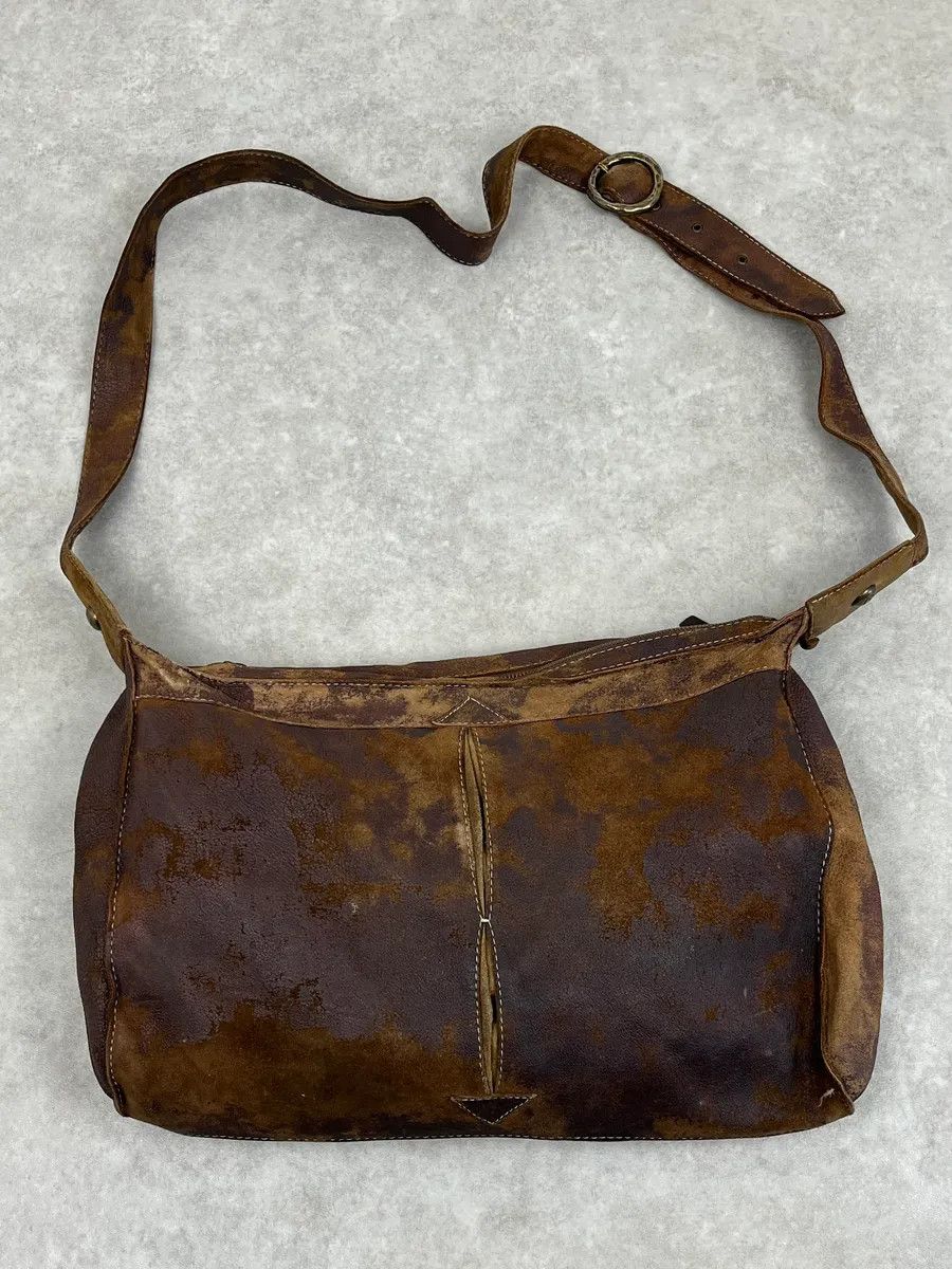Just Cavalli 2000s Cavalli Brown Eroded Leather Shoulder Bag Size ONE SIZE - 4 Thumbnail