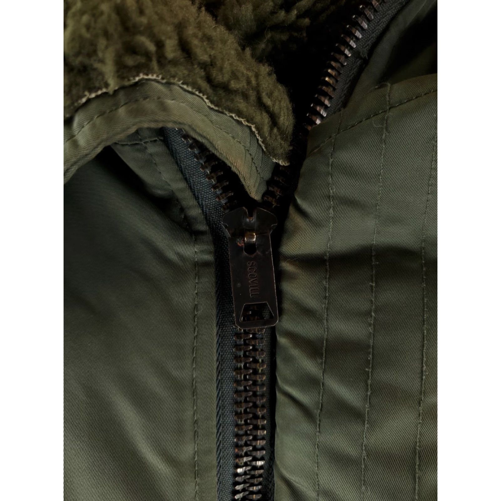 Vintage VINTAGE USAF N-3B Snorkel Parka Heavy Flying Jacket Scovill Mens M Green Jacket Mens Size US M / EU 48-50 / 2 - 5 Thumbnail