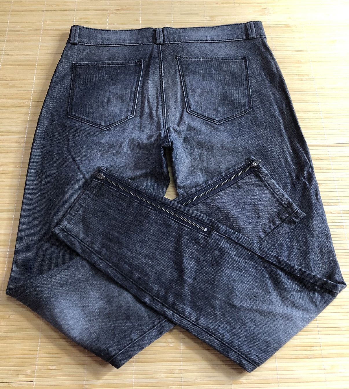 Le Grande Bleu (L.G.B.) UJ skinny fit tapered Size US 31 - 6 Thumbnail