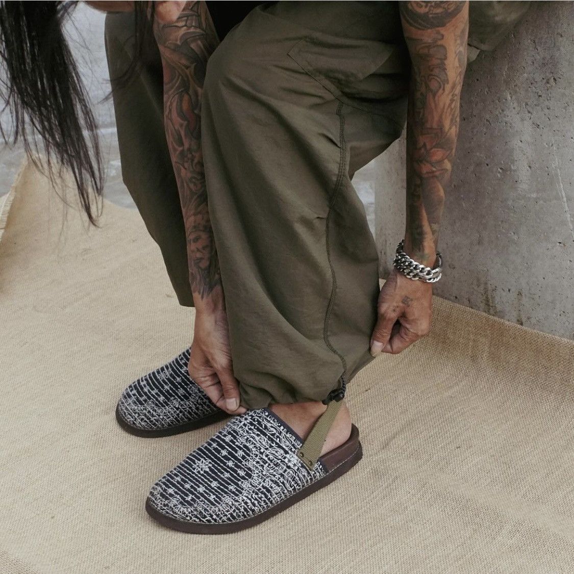 Japanese Brand *NoTariff Bandana Sashiko Stitch Indigo Dyed Mule / Clog Size US 10 / EU 43 - 12 Thumbnail