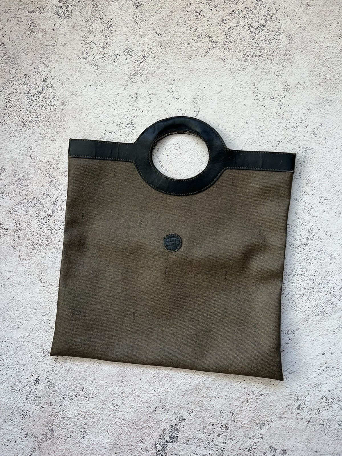 Fendi × Vintage Vintage Fendi Porthole Handle Logo Shopping Tote Size ONE SIZE - 1 Thumbnail