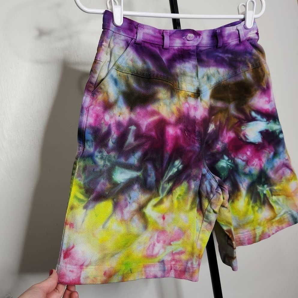 Woolrich Woolen Mills Vintage Woolrich High Waist Mom Shorts Ice Tie Dye Size 10 Size 28" / US 6 / IT 42 - 2 Thumbnail