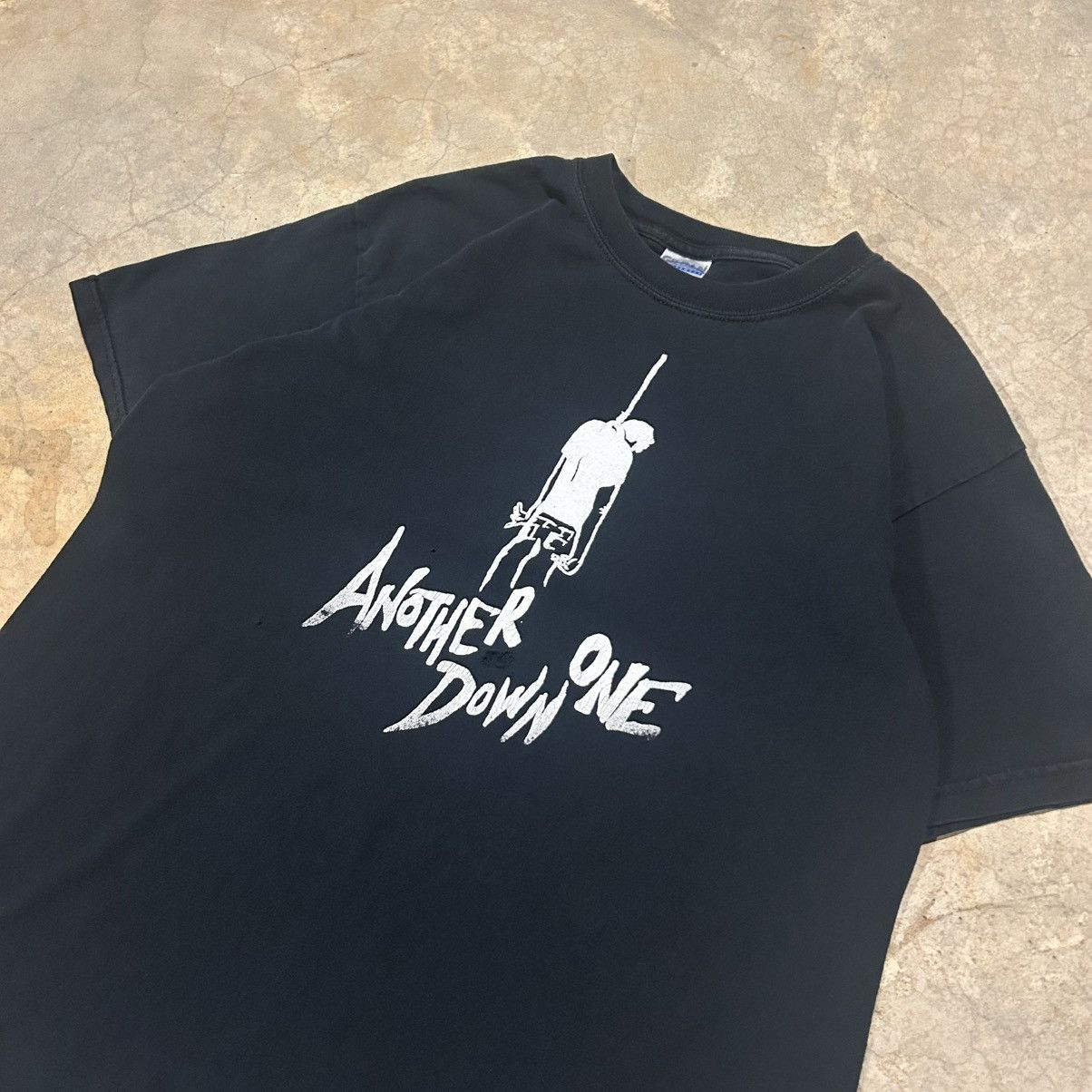 Band Tees × Unsound Rags × Vintage Vintage 2000s Another One Down Hardcore Band Tee Distressed Size US M / EU 48-50 / 2 - 3 Thumbnail