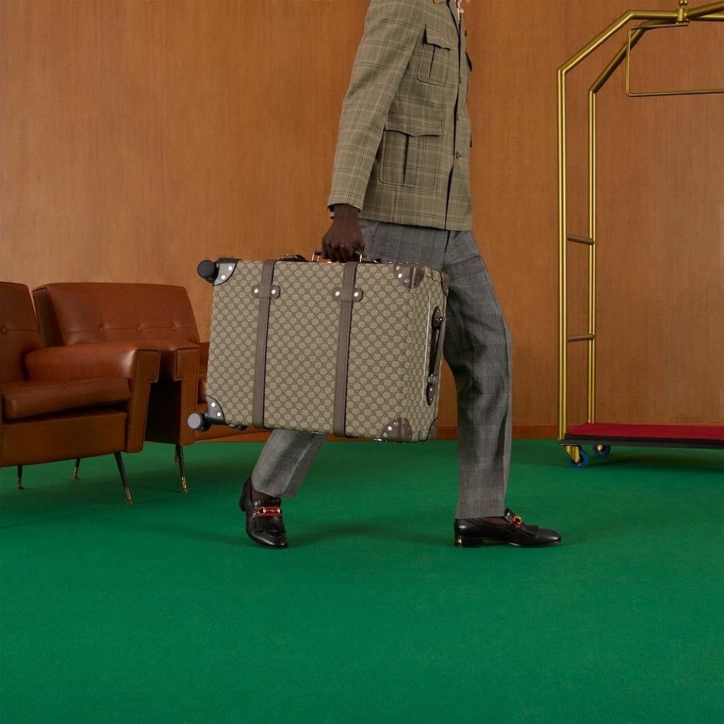 Gucci 🔥$6K VALUE🔥Gucci GG Trotter Medium Suitcase Size ONE SIZE - 2 Thumbnail