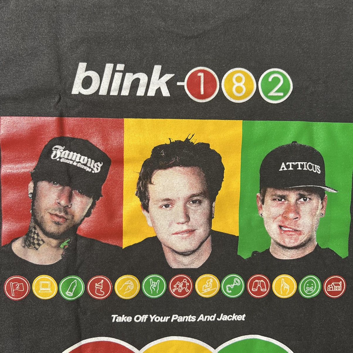 Band Tees BLINK x BLINK 182- Take off your pants and jacket Large Size US L / EU 52-54 / 3 - 14 Thumbnail