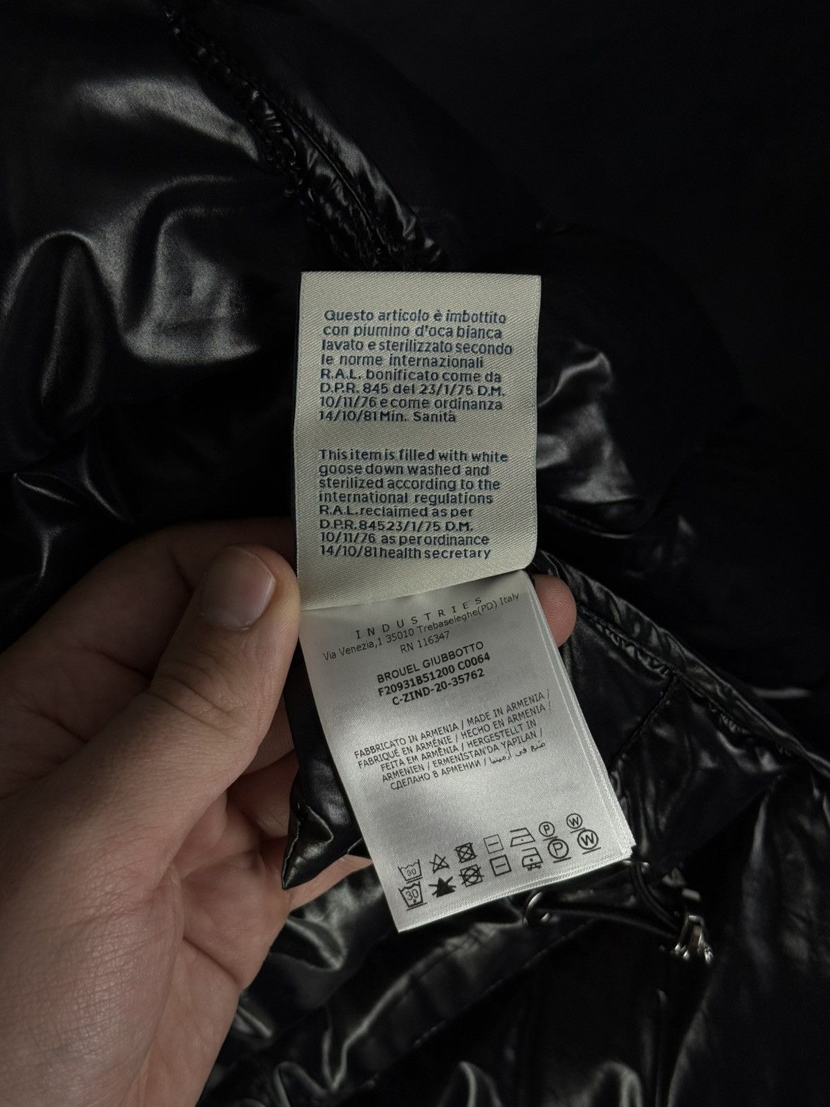 Moncler Moncler Black Brouel Hooded Quilted Jacket Goose Down Size 5 Size L / US 10 / IT 46 - 19 Thumbnail