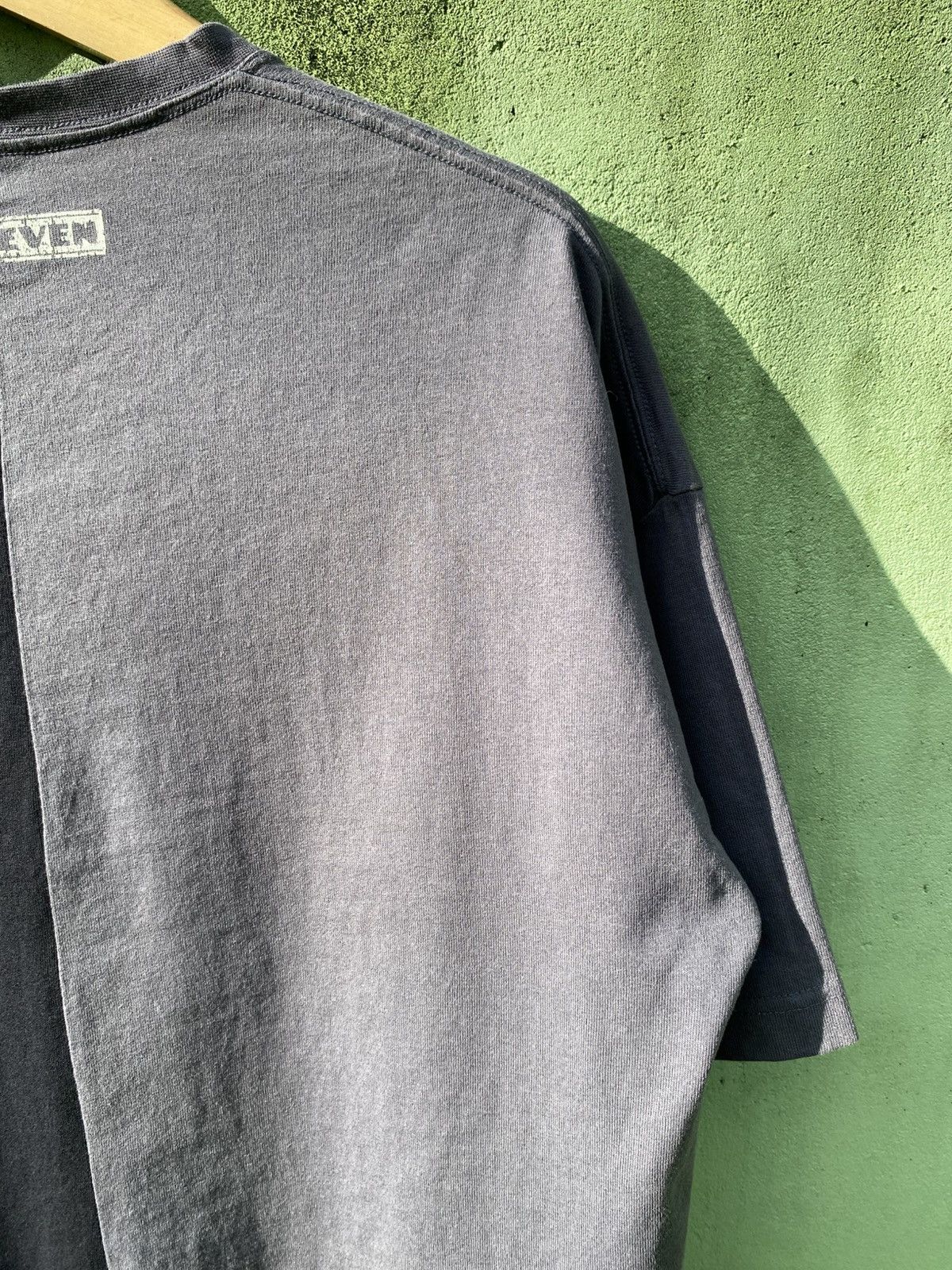 Studio Seven Studio Seven Split Tee Two-Tone Streetwear Essential Japan Size US L / EU 52-54 / 3 - 14 Thumbnail
