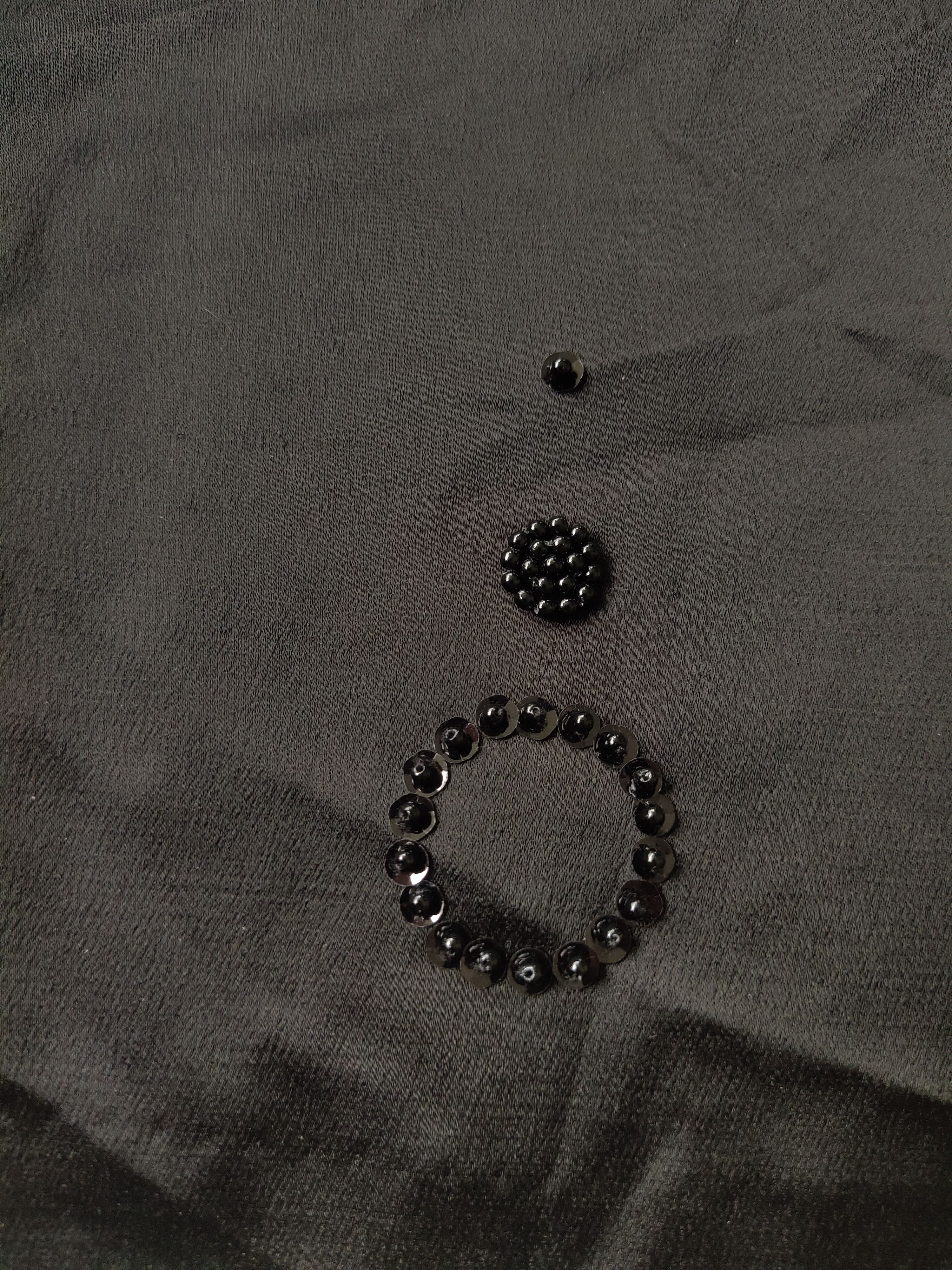 Courreges (SK76) Courreges A-line Black Knee Length Beads Skirt Sz 38 Size 27" / US 4 / IT 40 - 3 Thumbnail