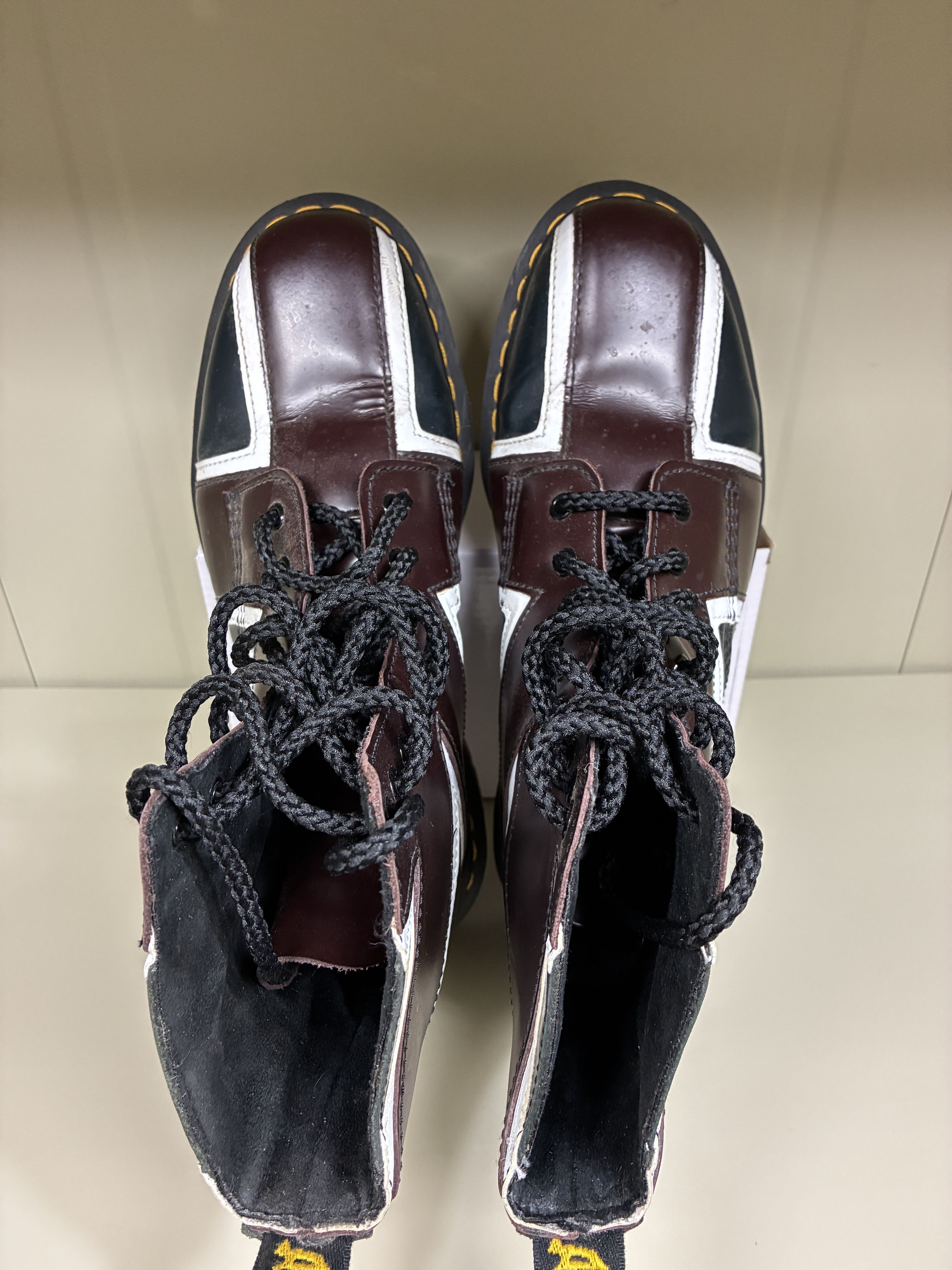 Dr. Martens Dr. Martens 1460 Pascal Brit Union Jack Combat Boot Men's 10 Size US 10 / EU 43 - 3 Thumbnail
