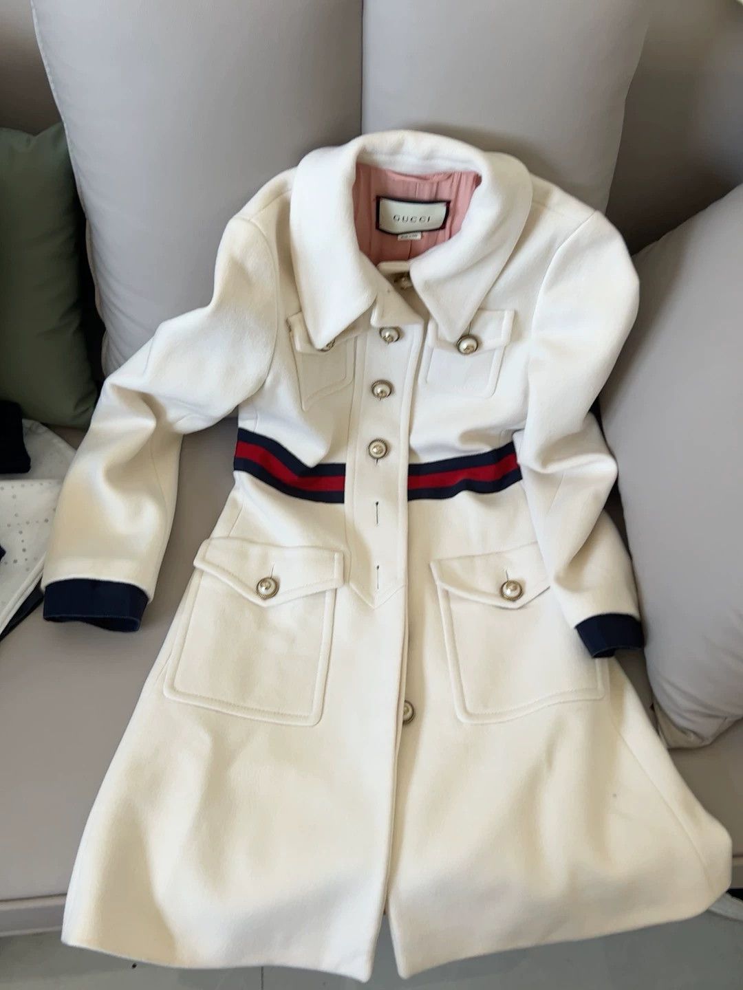 Gucci Gucci Women's Overcoat Size XS / US 0-2 / IT 36-38 - 1 Thumbnail