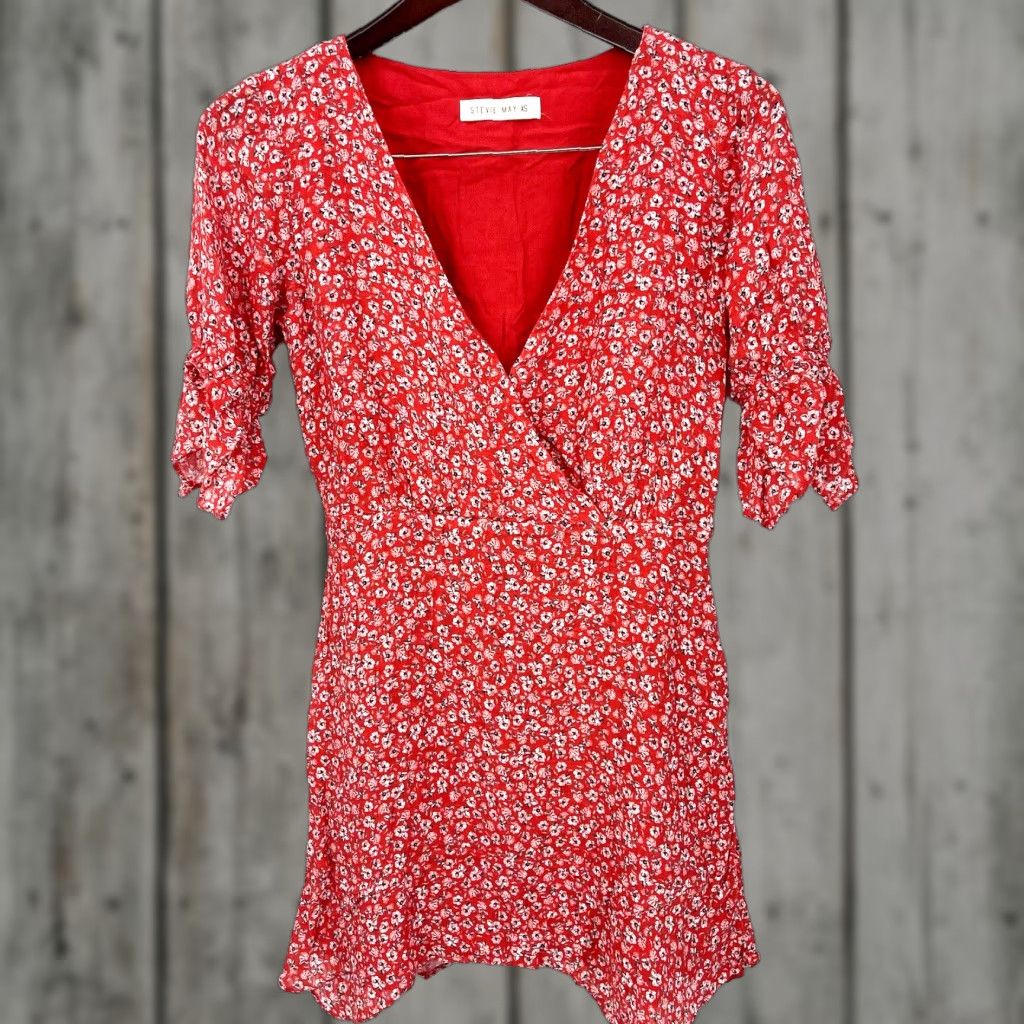 Anthropologie Stevie May Dress Womens XS Faux Wrap Red Floral Boho Mini V-Neck Short Sleeve Casual 90s Bohemian Womens Size XS / US 0-2 / IT 36-38 - 1 Thumbnail