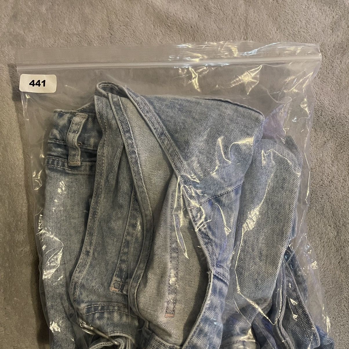 Old Navy Vintage Y2K Old Navy Womens Size 8 Blue Acid Wash Overalls Size 30" / US 8 / IT 44 - 14 Thumbnail