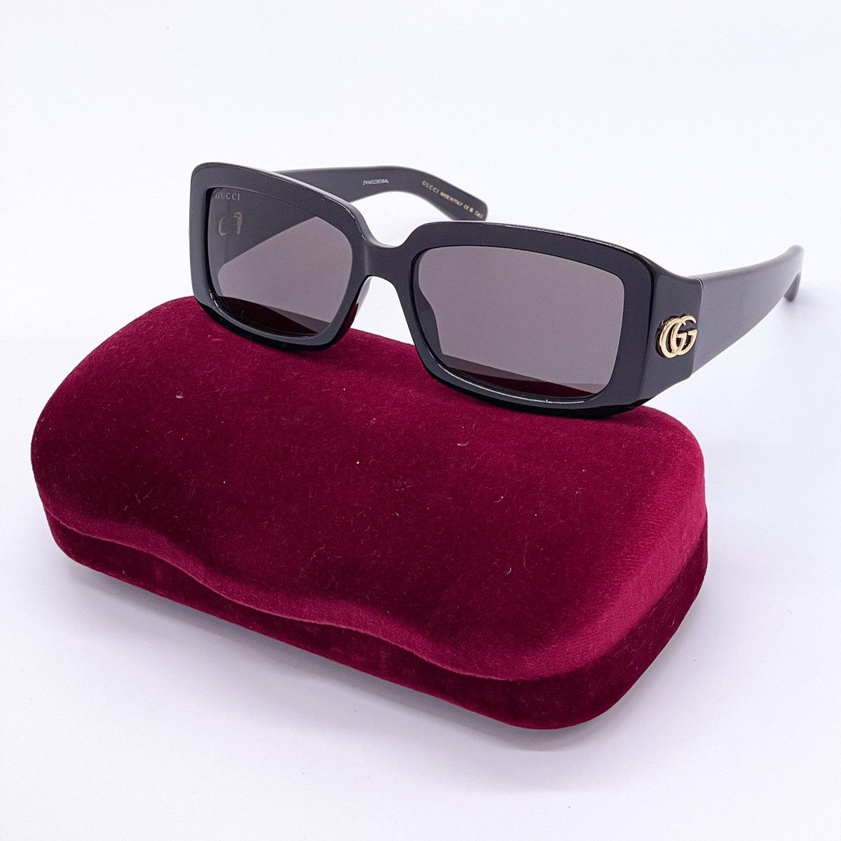 image of New Gucci Gg1403S 001 Black Unisex Square Sunglasses, Women's