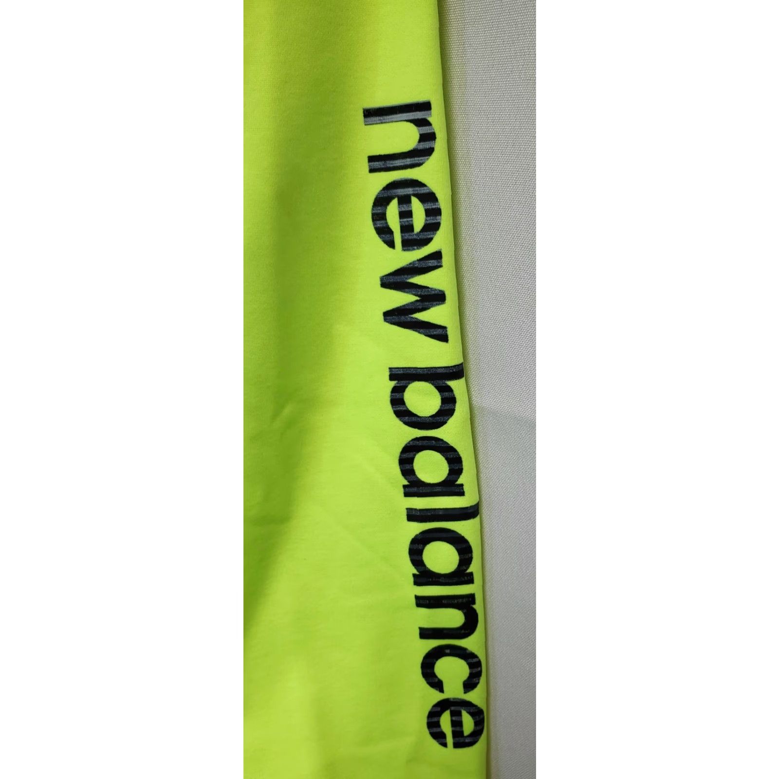 New Balance Womens New Balance WT73151 Accelerate Performance Hoodie Shirt Green Yellow Womens/XS/Adult Small? Size S / US 4 / IT 40 - 3 Thumbnail