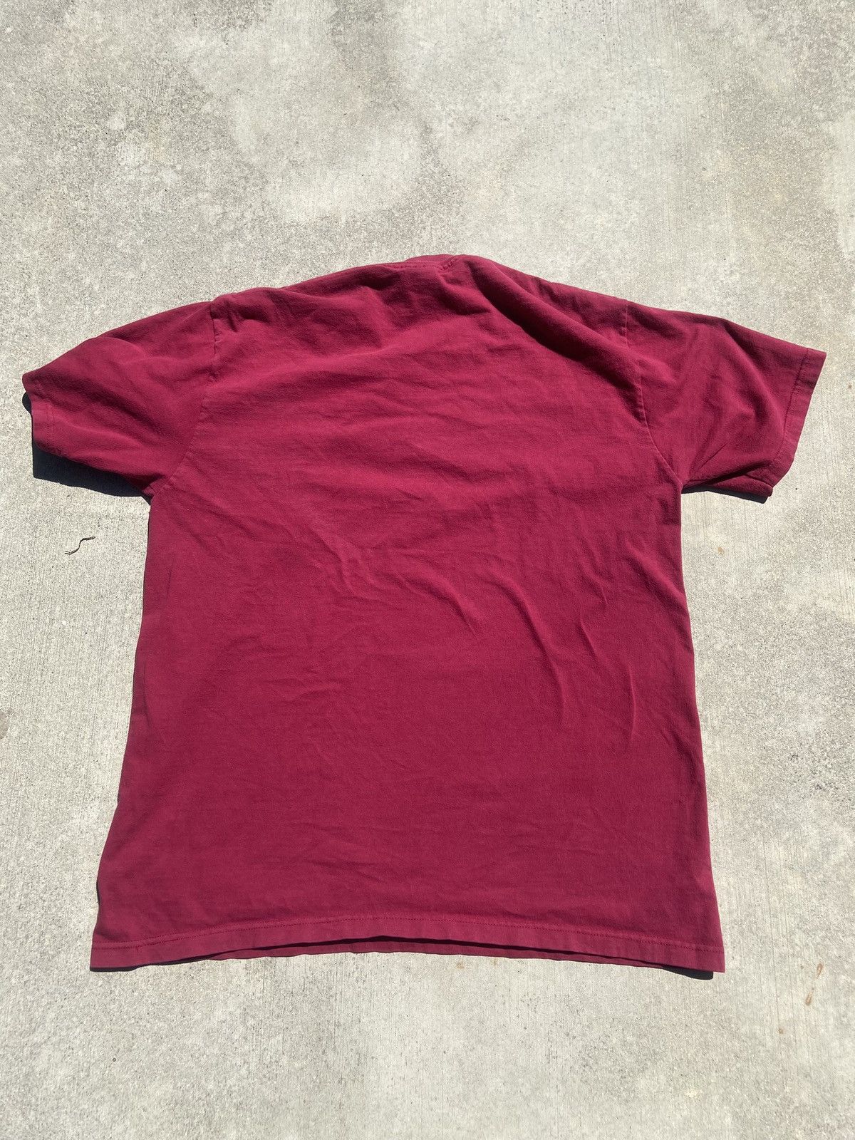 Supreme Supreme Catwomen tee shirt Cardinal L Size US L / EU 52-54 / 3 - 3 Thumbnail