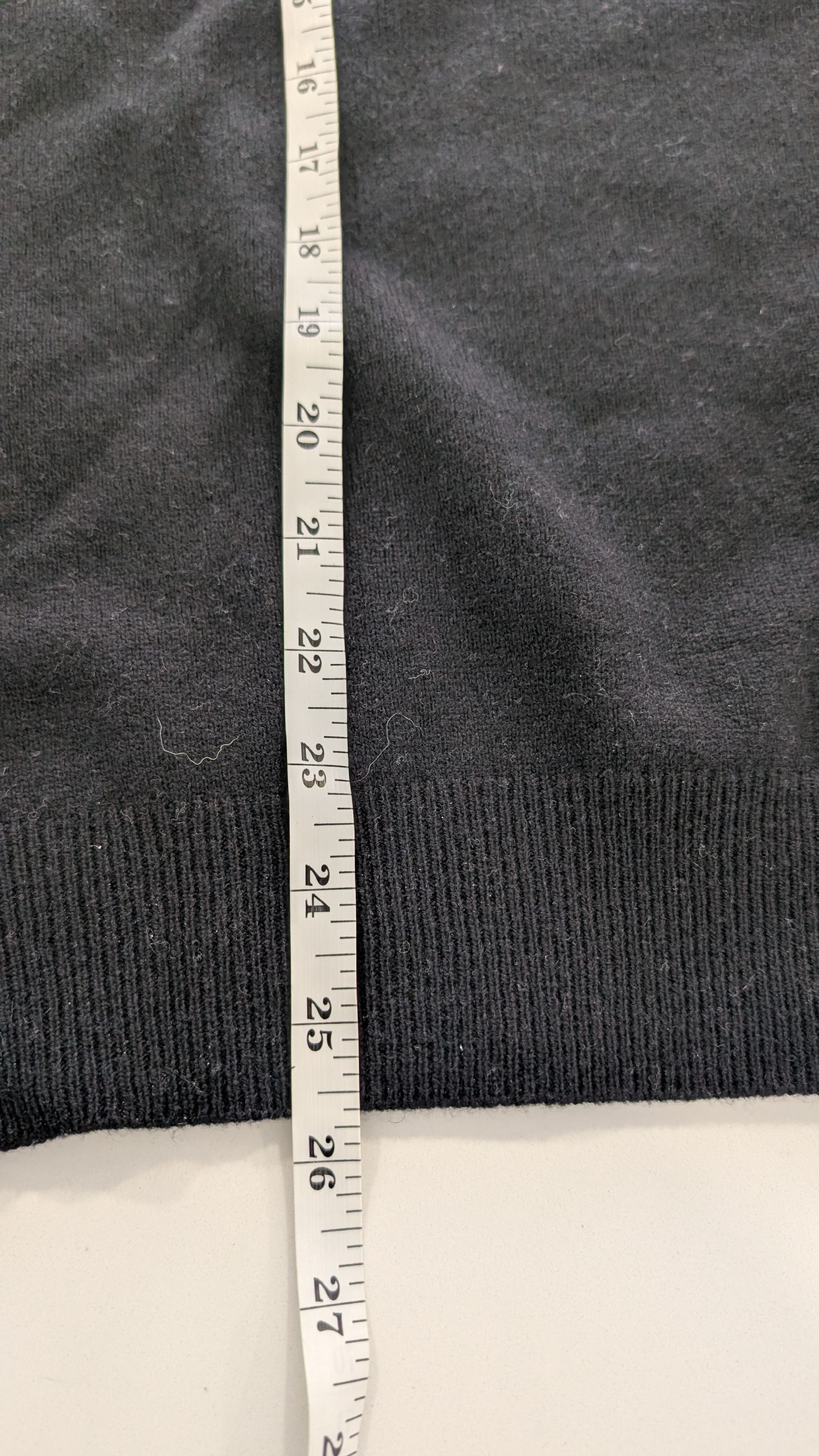 Gucci Gucci Logo Sleeve Patch Cashmere Sweater - Black - Size S Size US S / EU 44-46 / 1 - 8 Thumbnail