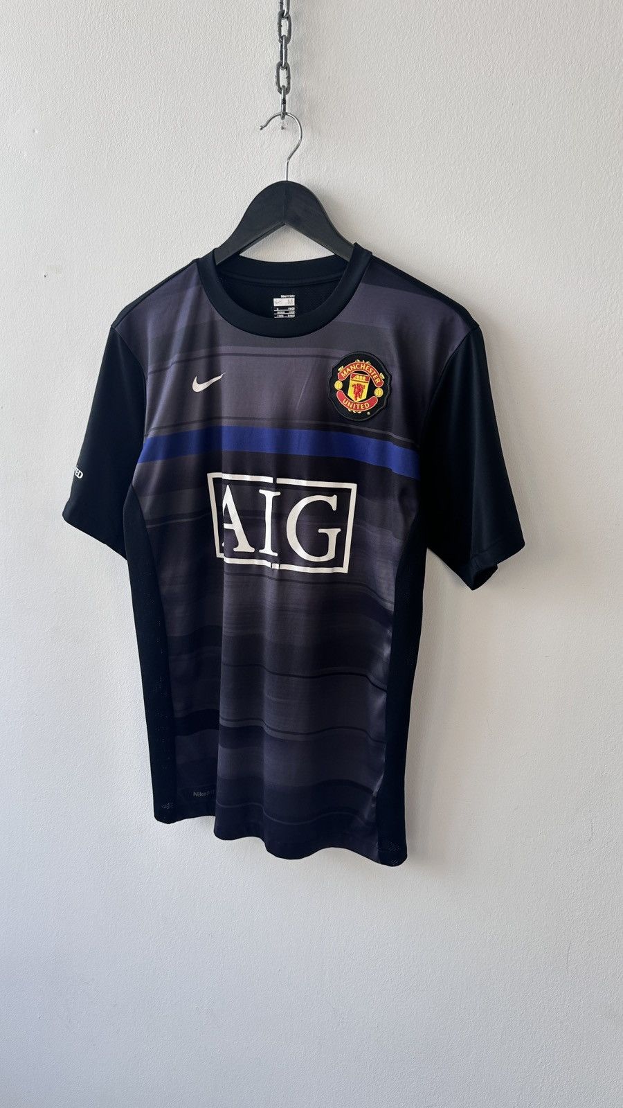 Nike Manchester United 2009-2010 Training Shirt Nike Jersey M Size US M / EU 48-50 / 2 - 3 Thumbnail