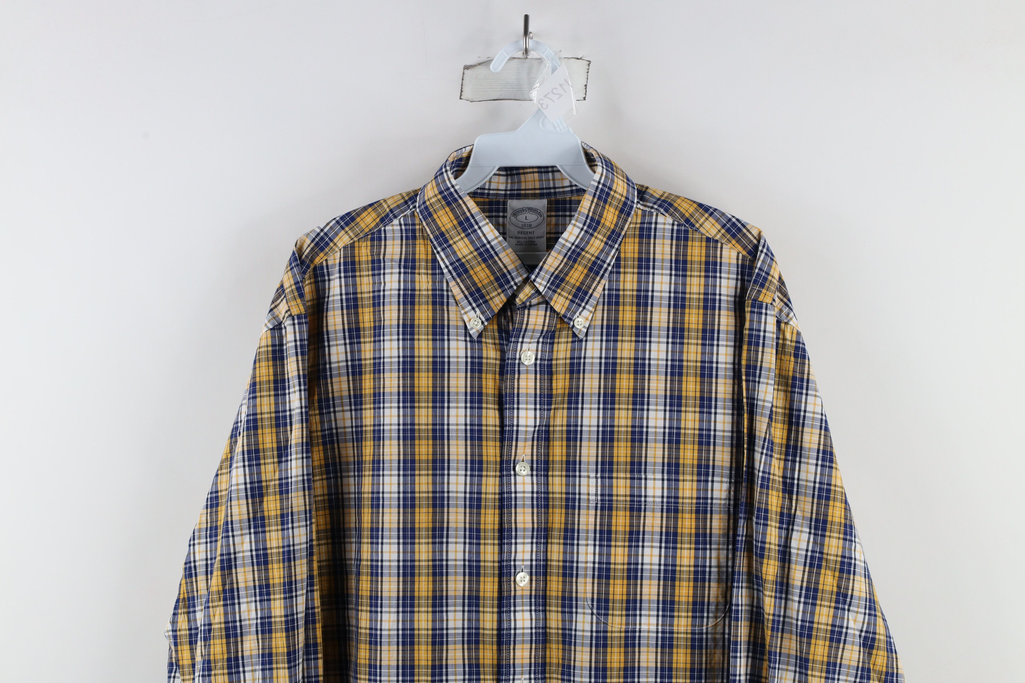 Brooks Brothers × Vintage Vintage 90s Brooks Brothers Regent Cotton Button Down Shirt Size US L / EU 52-54 / 3 - 2 Thumbnail