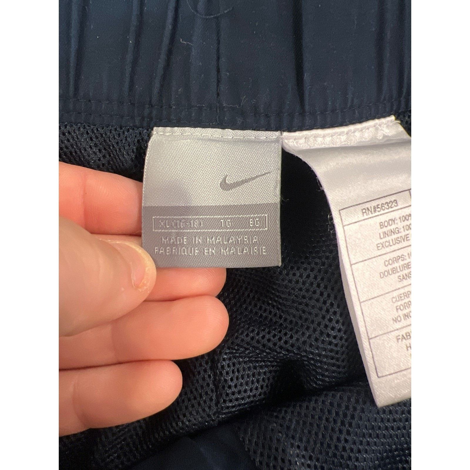 Nike Vintage Nike Mens Track Joggers Blue Baggy Windbreaker XL Size US 34 / EU 50 - 7 Thumbnail